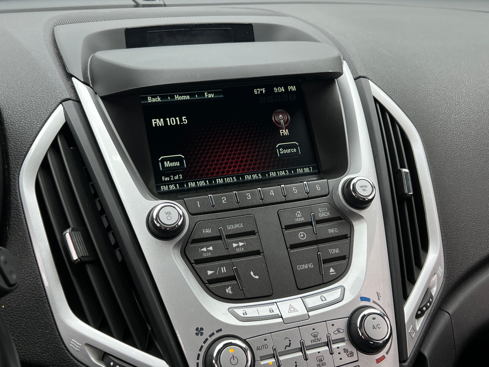 Thumbnail: 2015 GMC Terrain - 3