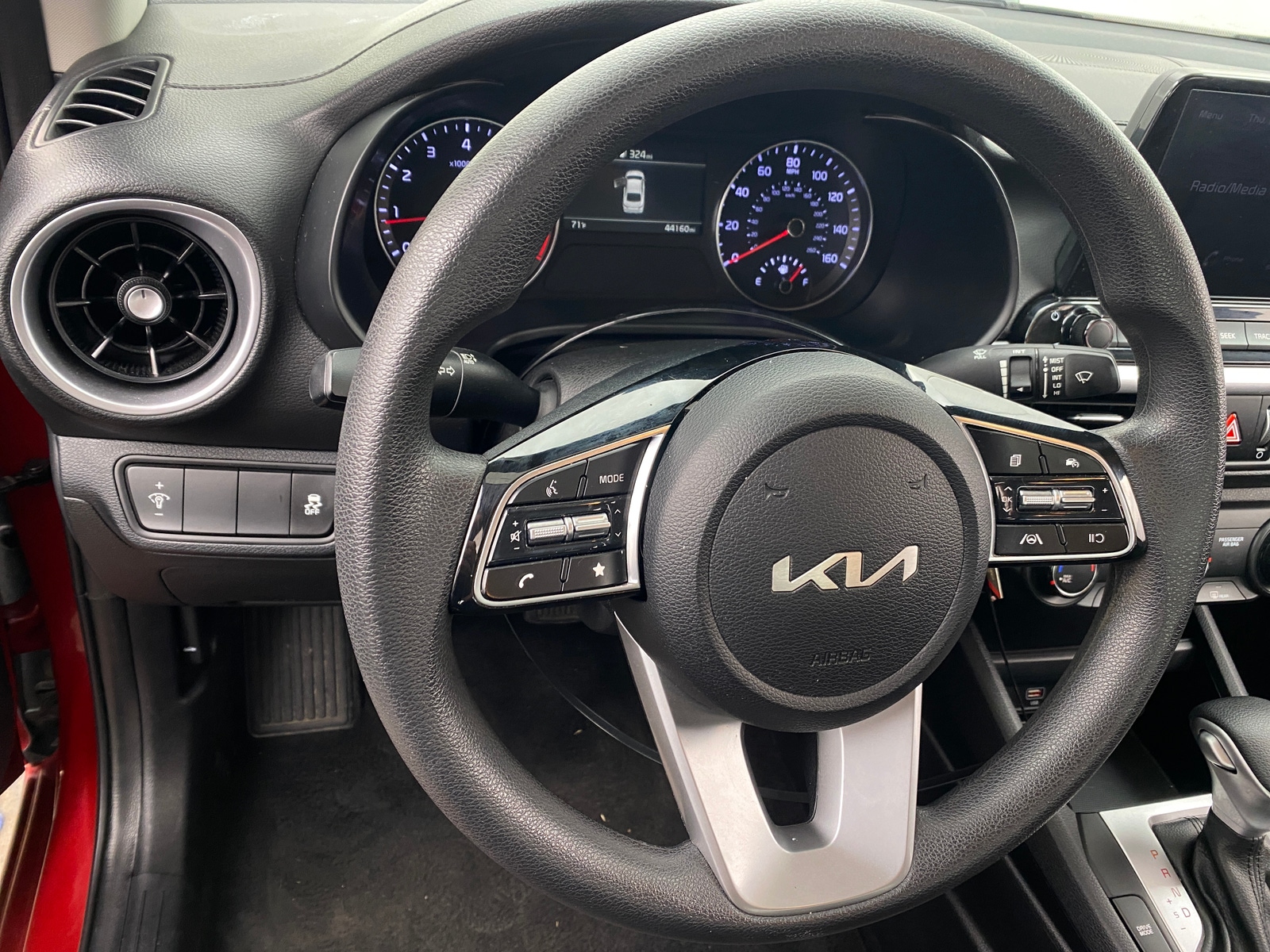 Thumbnail: 2024 Kia Forte - 5