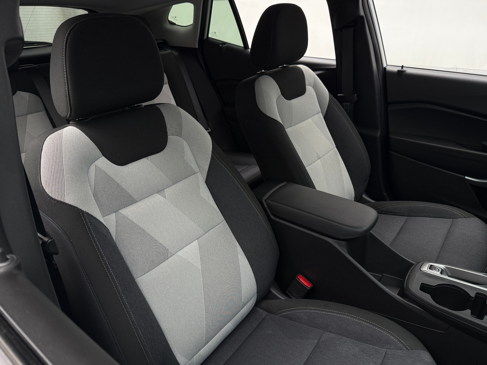 Thumbnail: 2024 Chevrolet Trax - 2