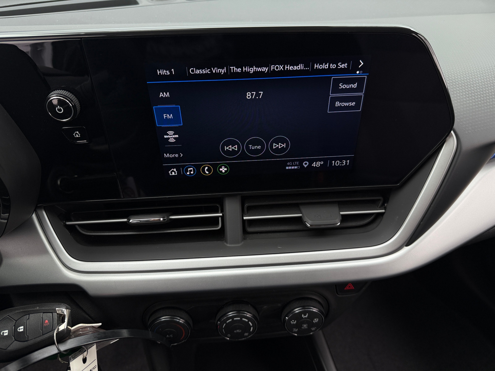 Thumbnail: 2024 Chevrolet Trax - 4