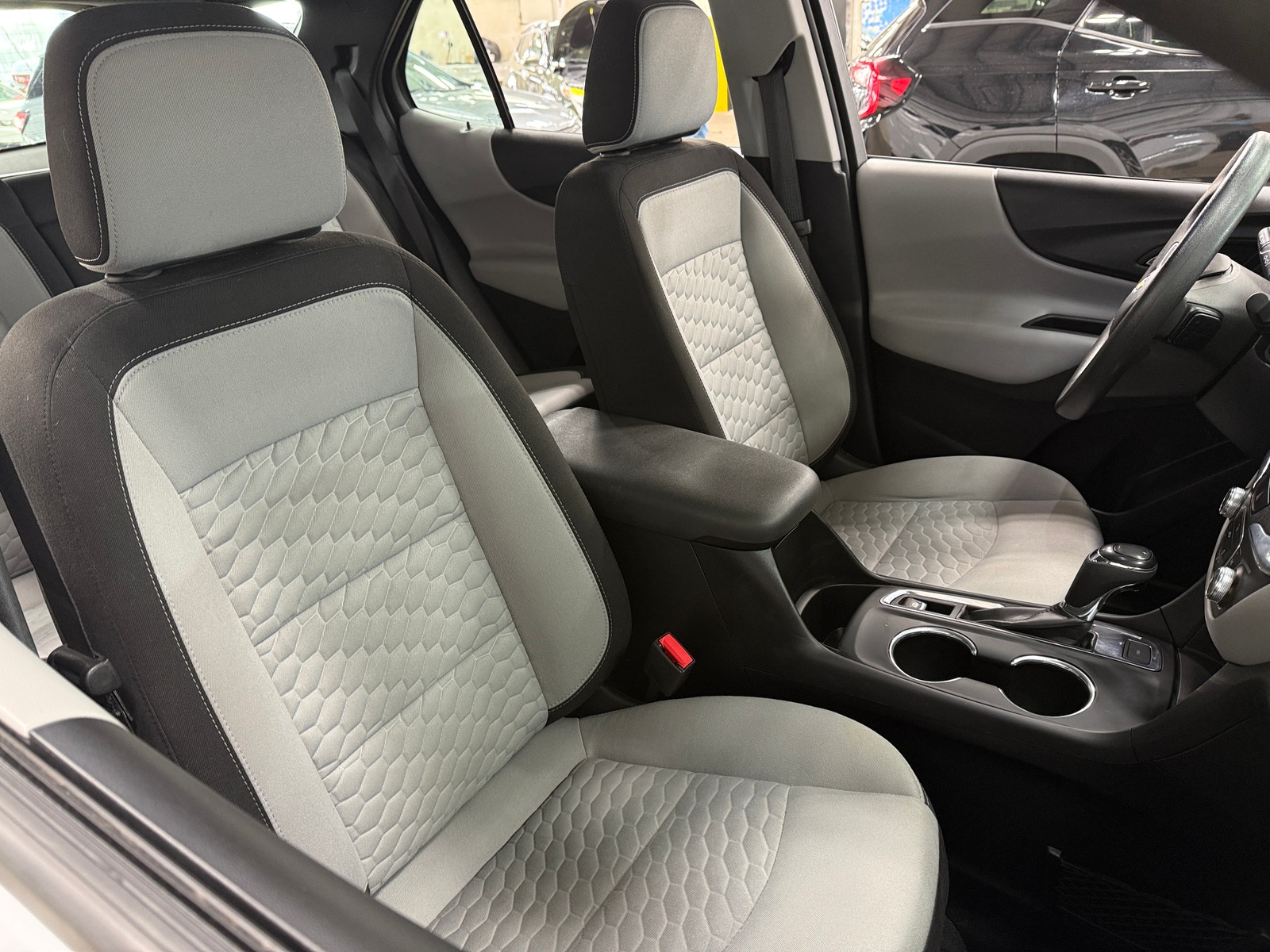 Thumbnail: 2018 Chevrolet Equinox - 2