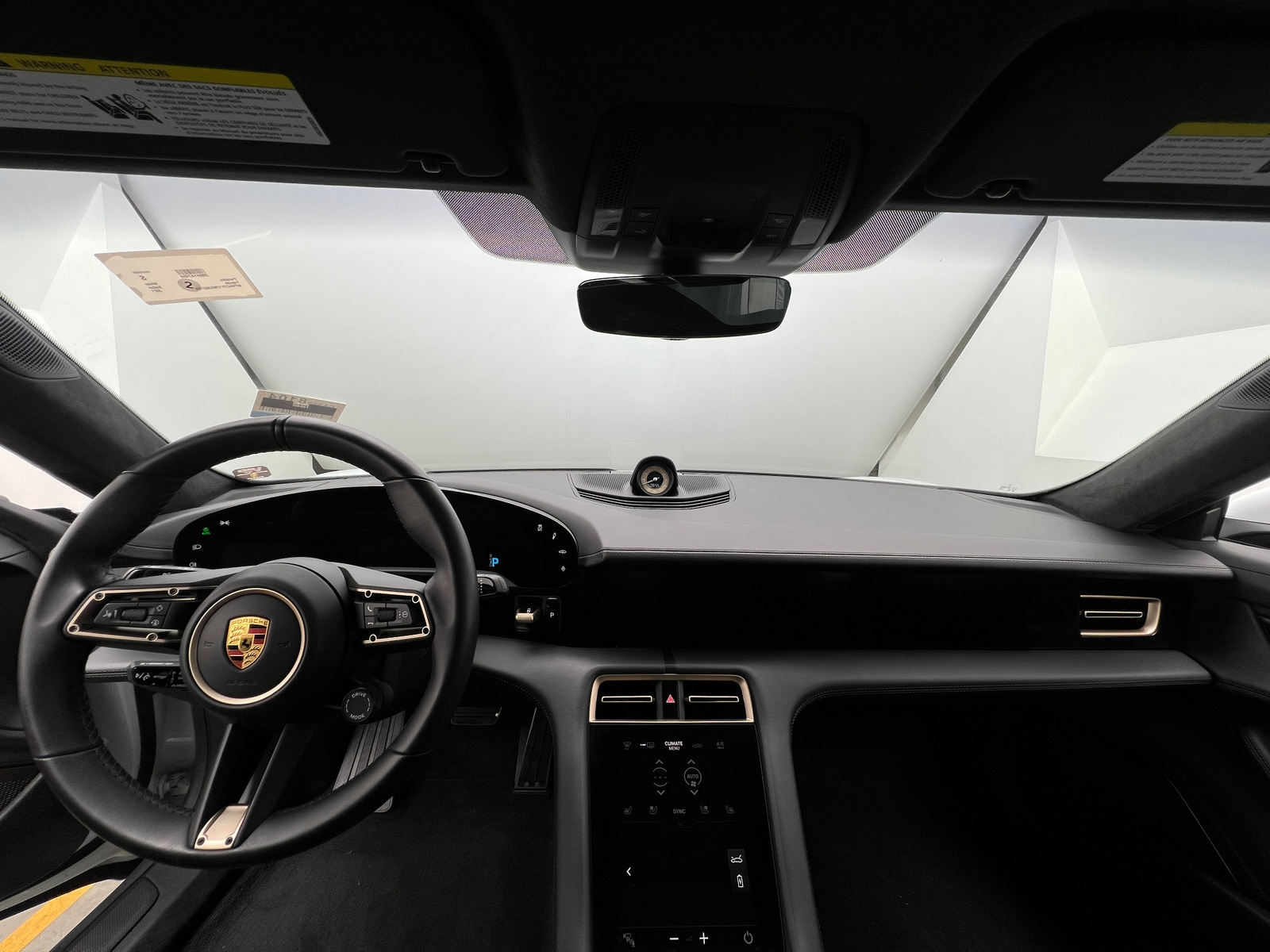 Thumbnail: 2021 Porsche Taycan - 3