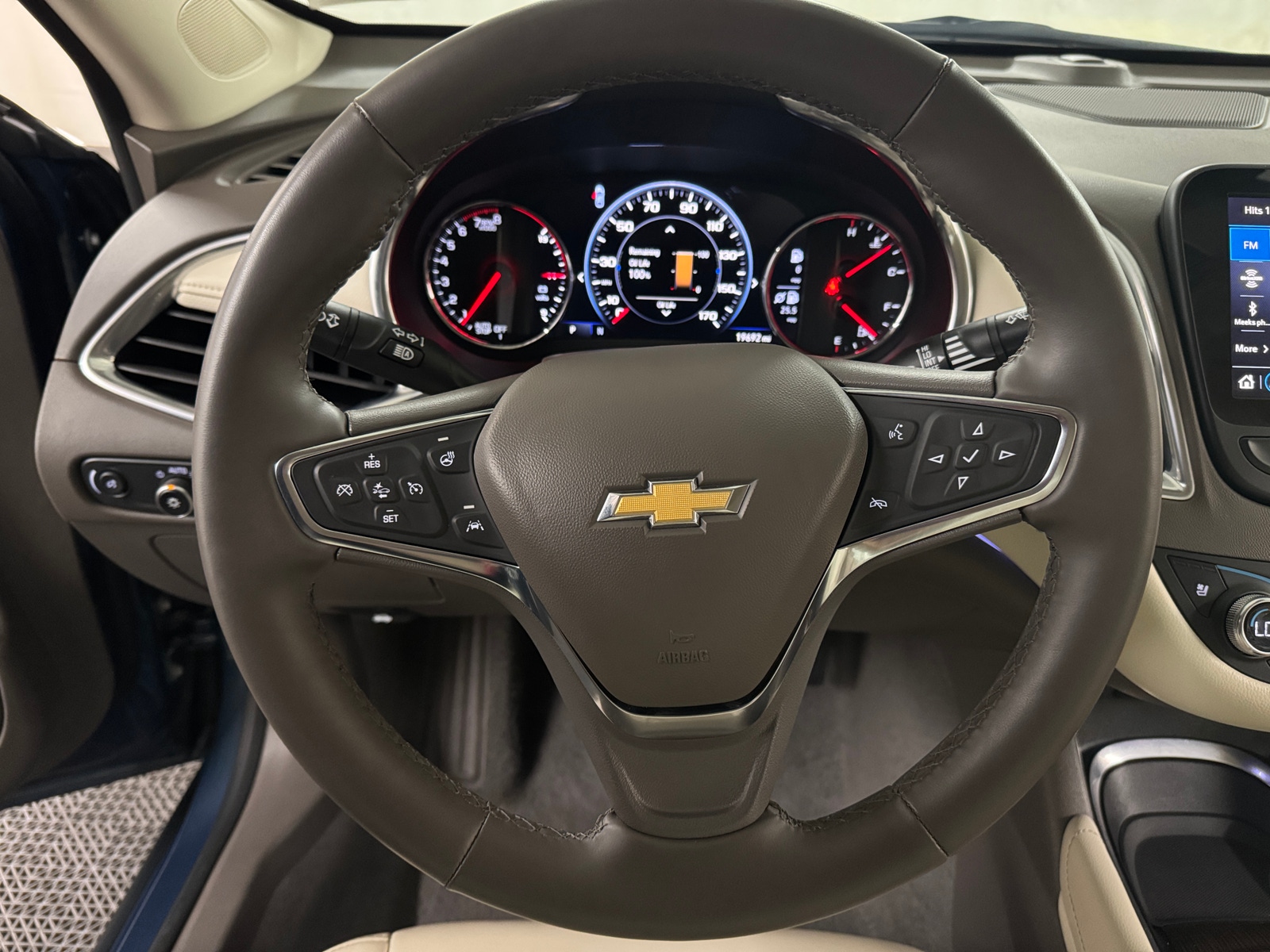 Thumbnail: 2024 Chevrolet Malibu - 4