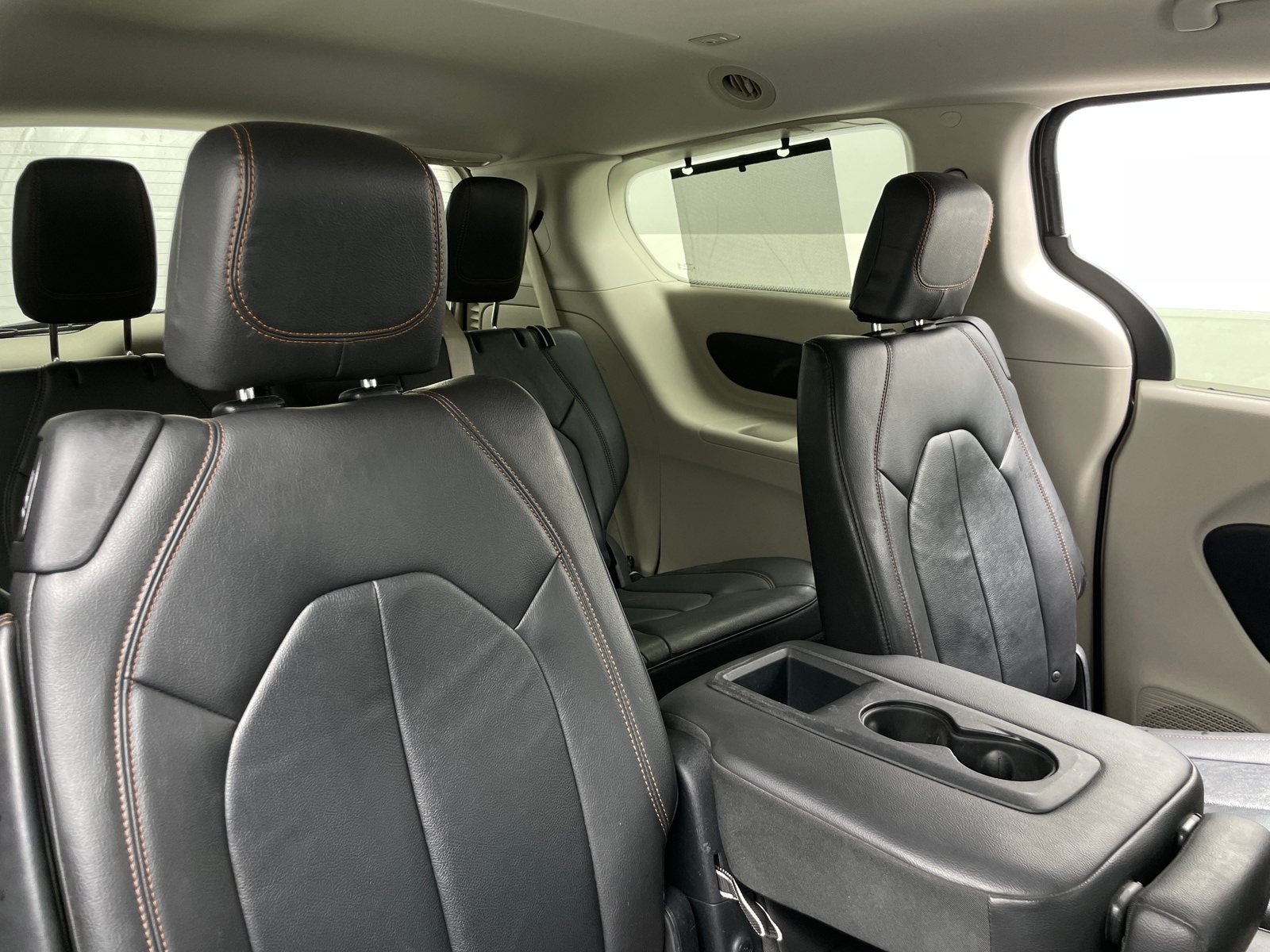 Thumbnail: 2017 Chrysler Pacifica - 5