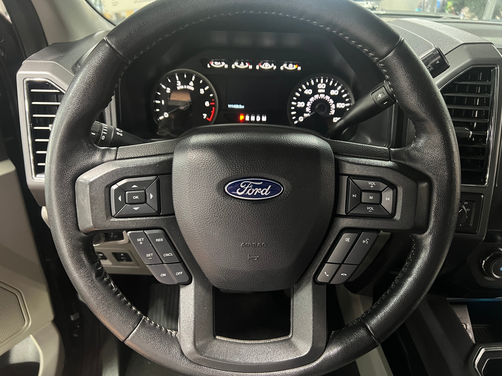 Thumbnail: 2020 Ford Econoline - 5