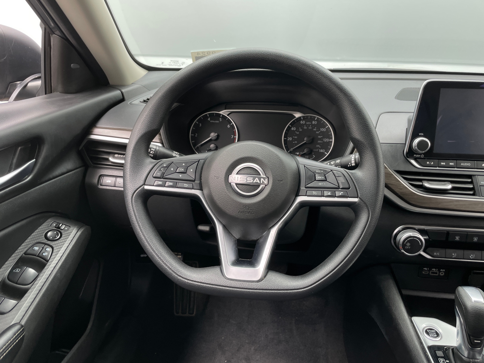 Thumbnail: 2024 Nissan Altima - 5