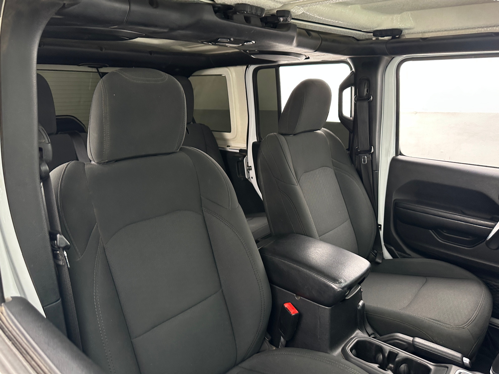 Thumbnail: 2019 Jeep Wrangler - 2