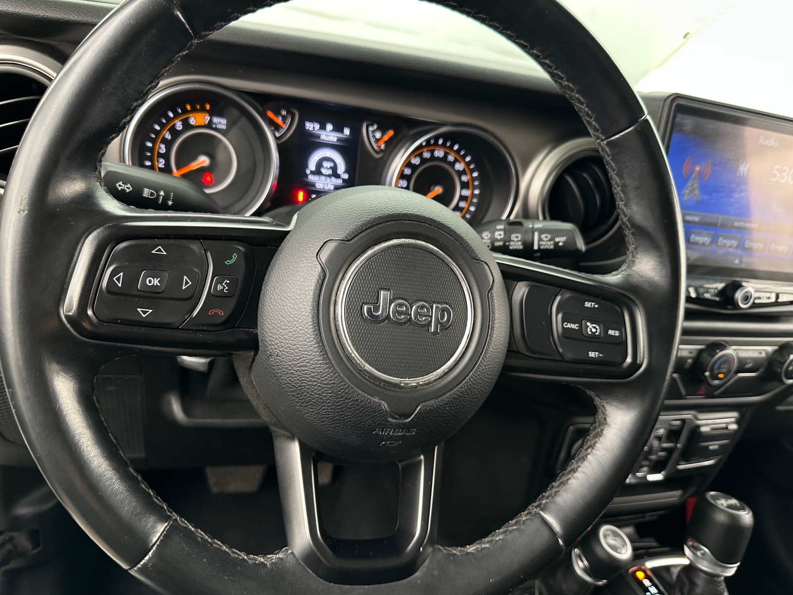 Thumbnail: 2019 Jeep Wrangler - 5