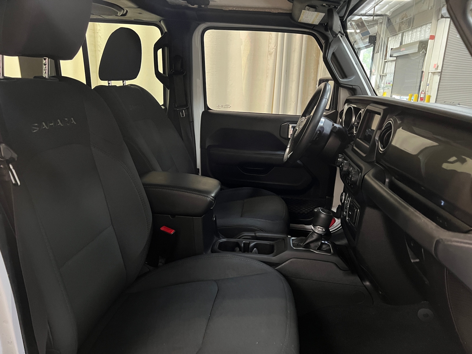 Thumbnail: 2019 Jeep Wrangler - 2