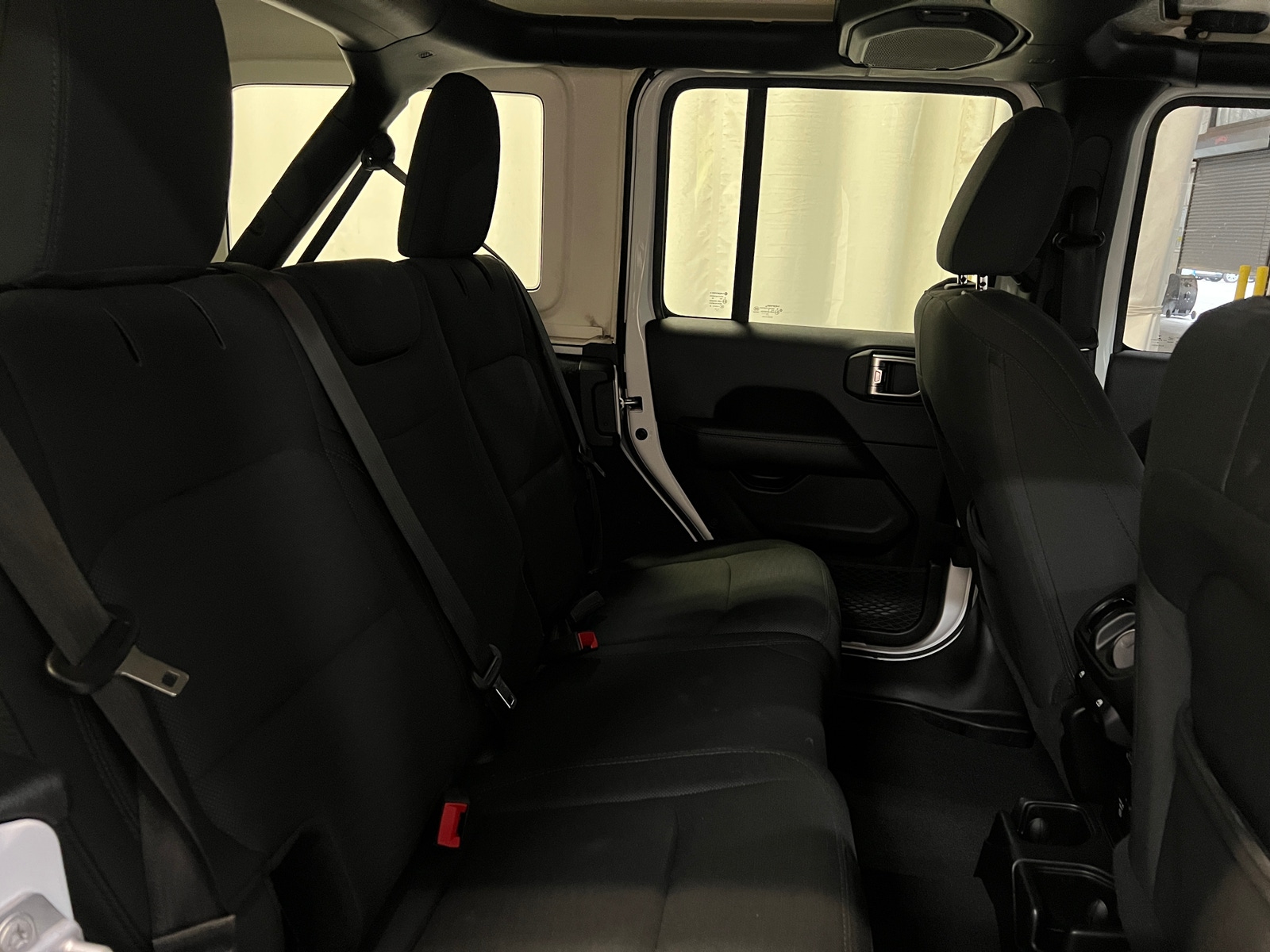 Thumbnail: 2019 Jeep Wrangler - 6