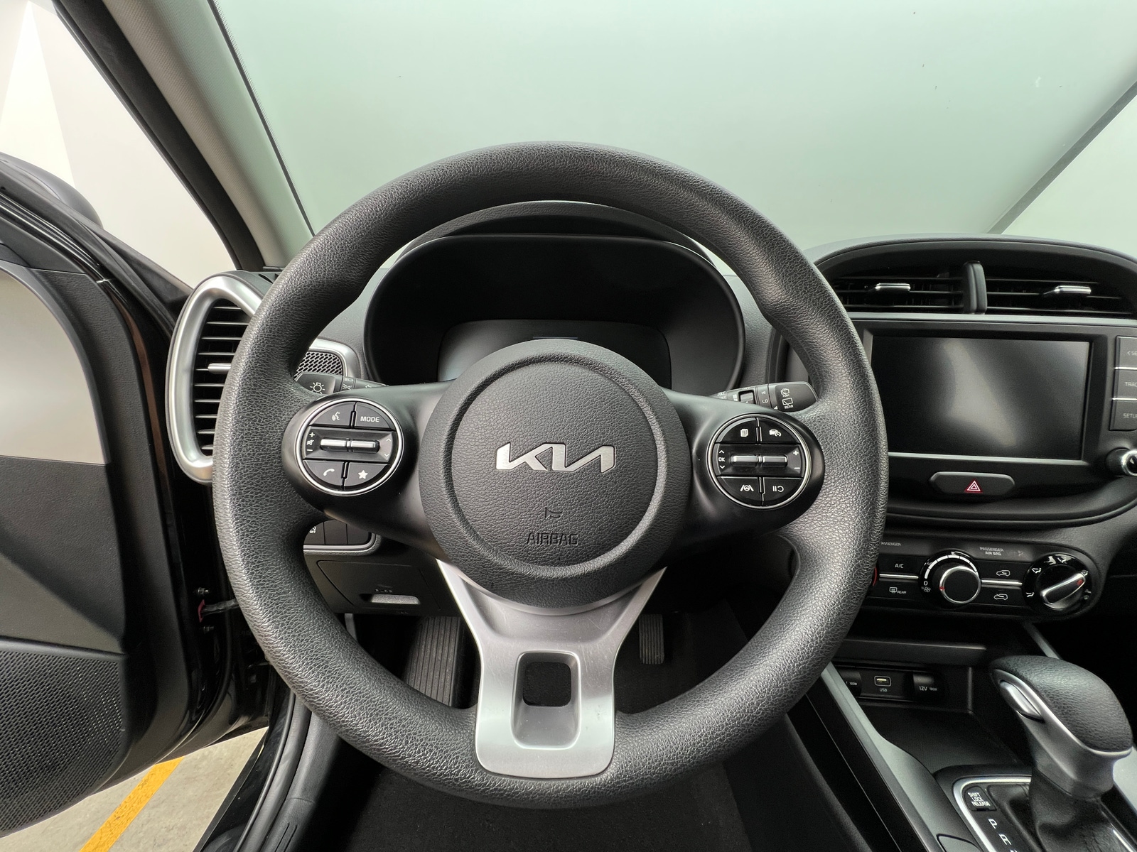 Thumbnail: 2024 Kia Soul - 5