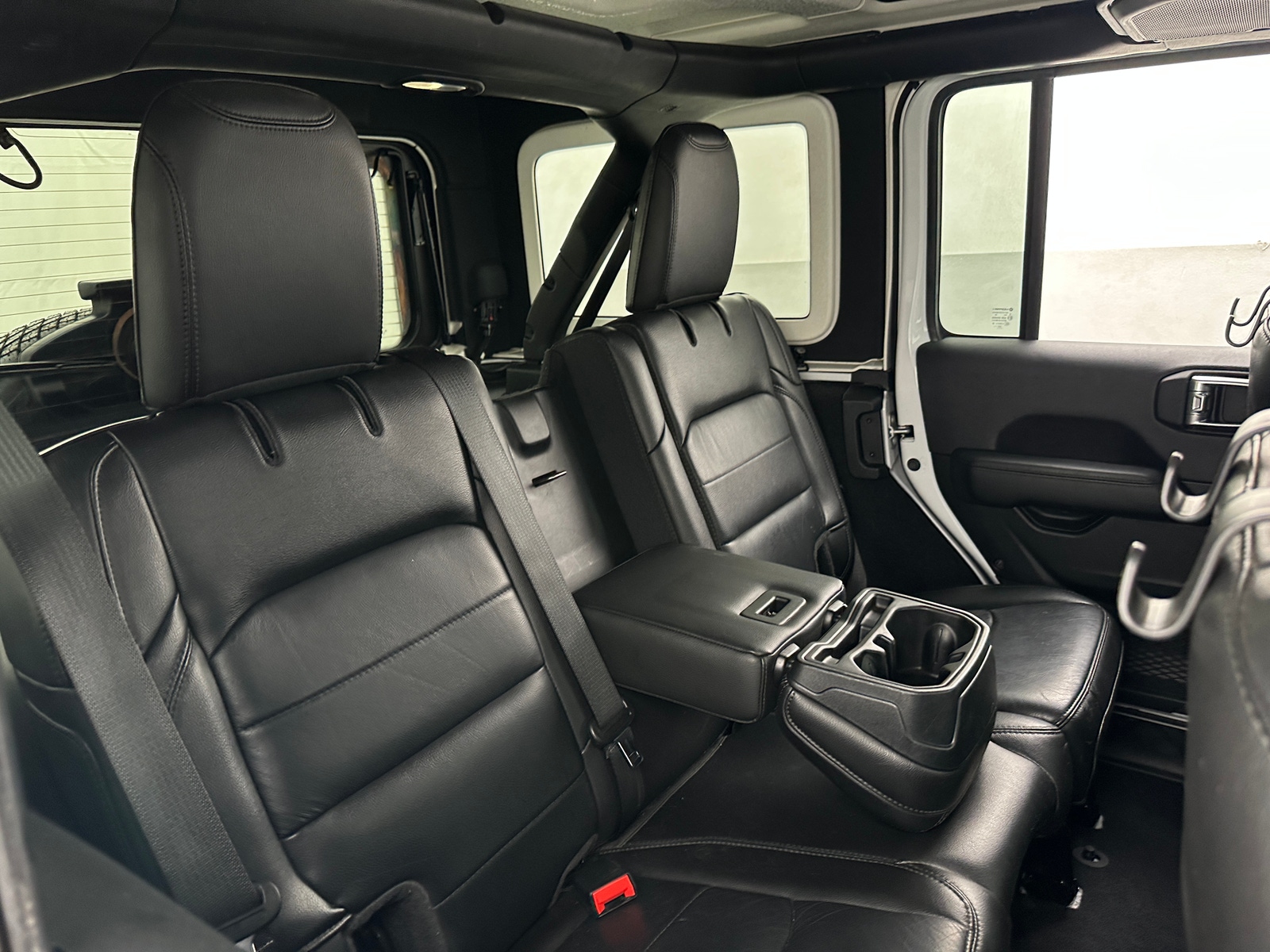 Thumbnail: 2021 Jeep Wrangler - 5