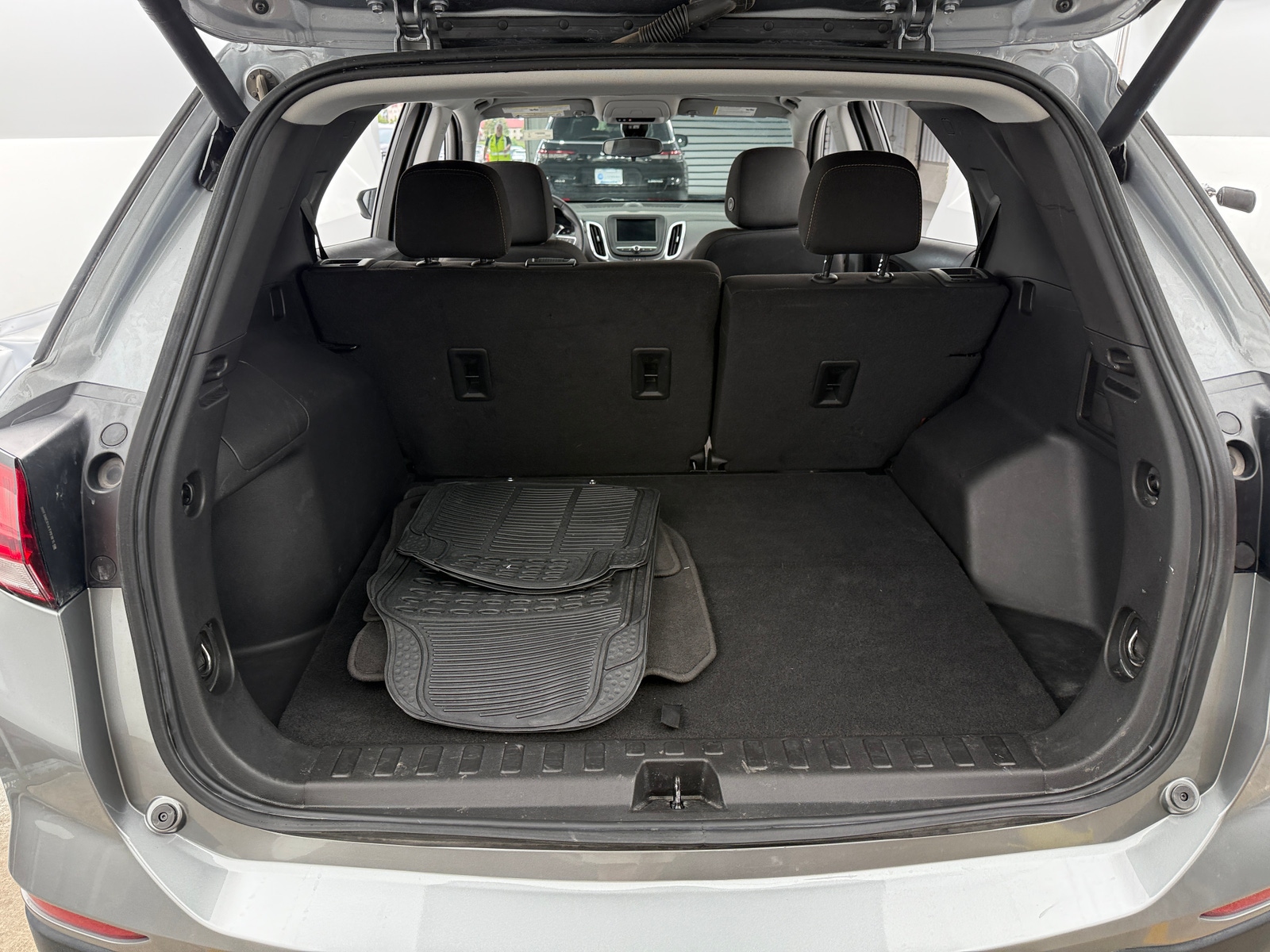 Thumbnail: 2023 Chevrolet Equinox - 7