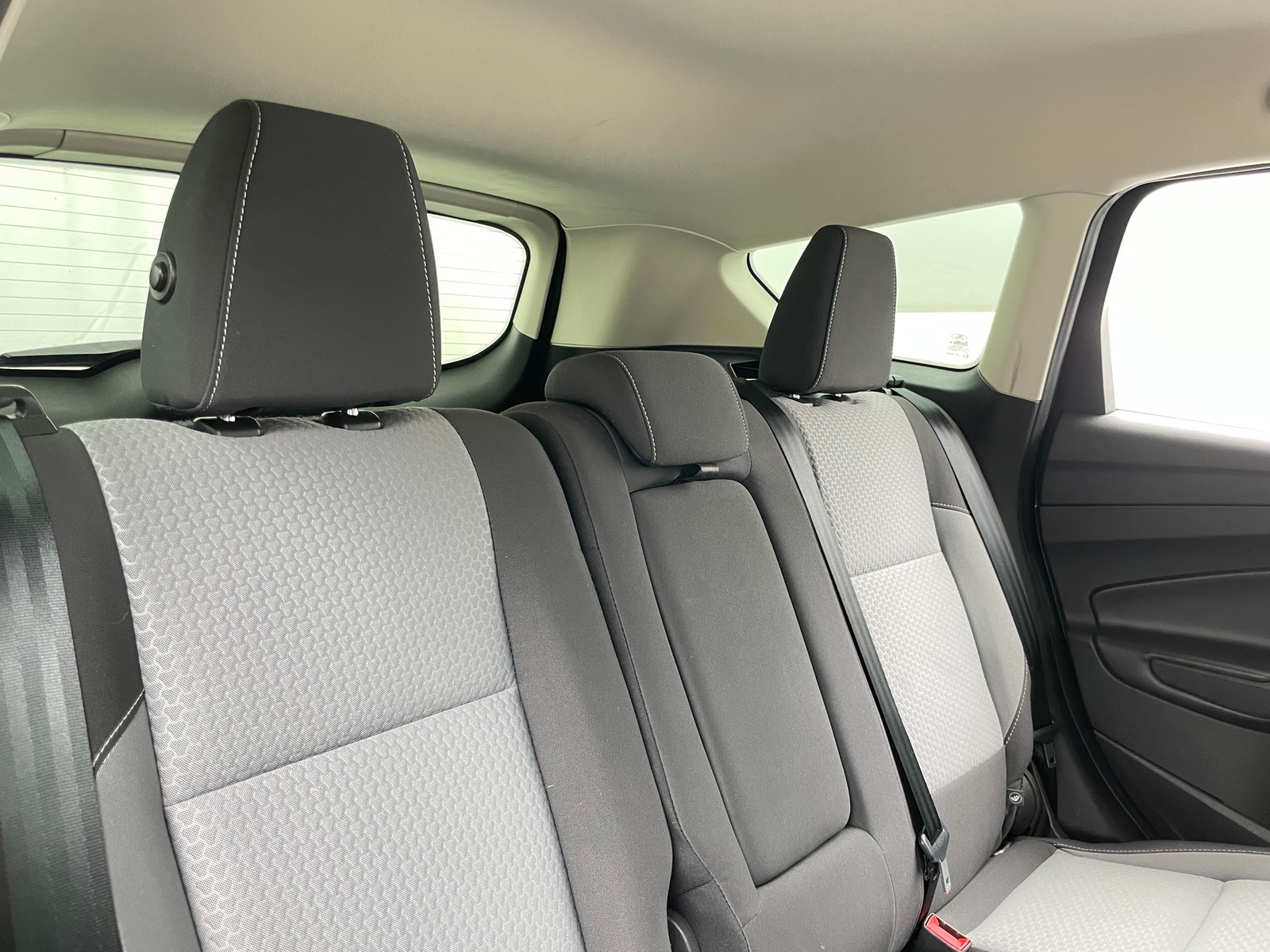 Thumbnail: 2017 Ford Escape - 6