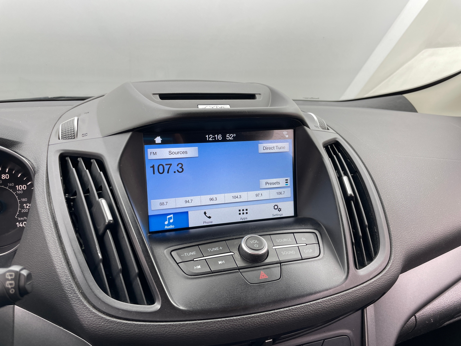Thumbnail: 2017 Ford Escape - 4