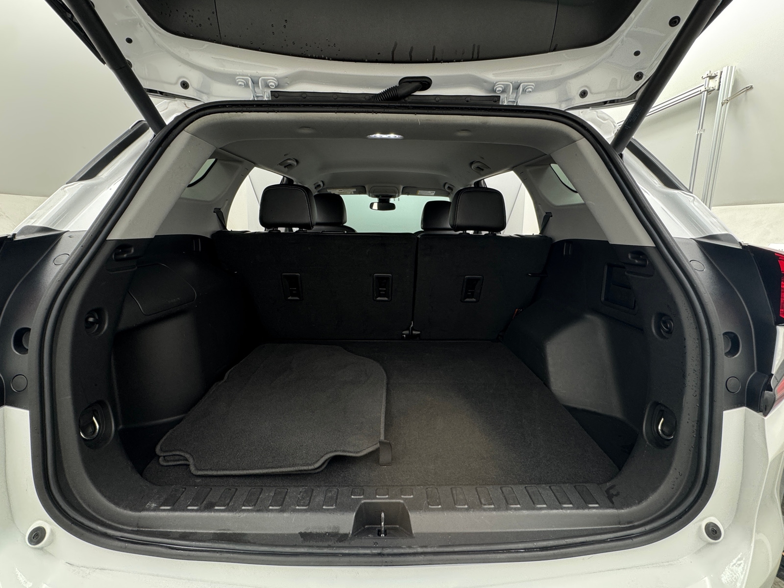 Thumbnail: 2024 GMC Terrain - 6