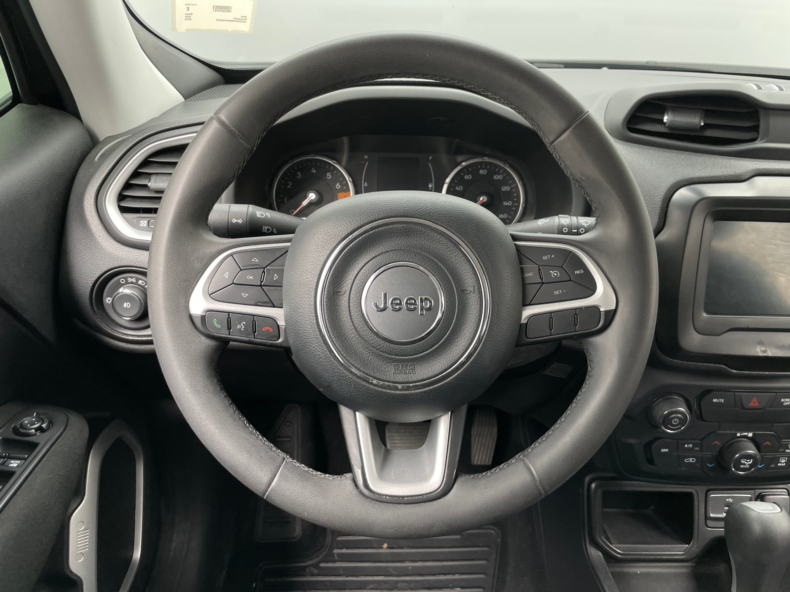 Thumbnail: 2019 Jeep Renegade - 5