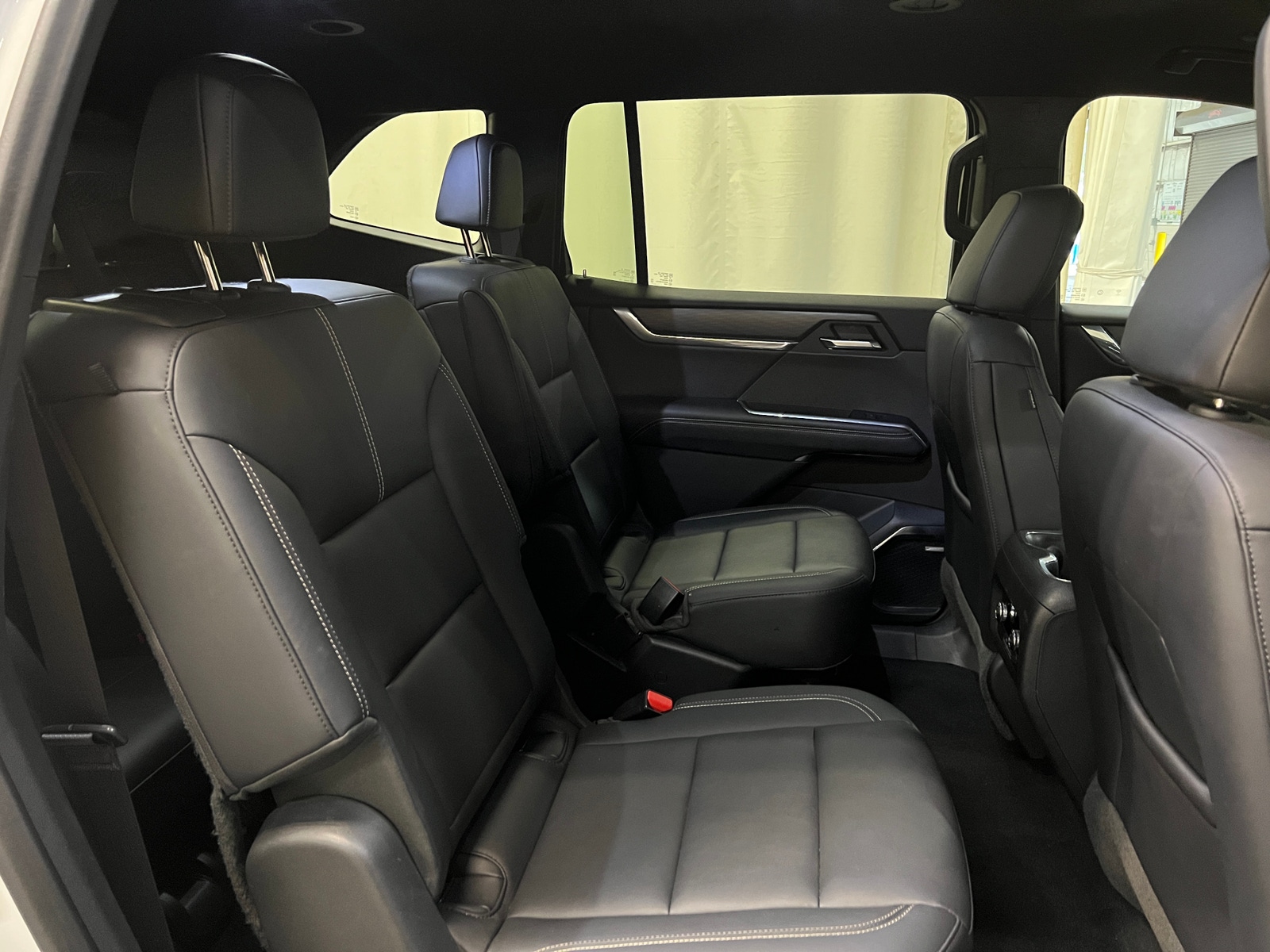 Thumbnail: 2024 GMC Acadia - 5