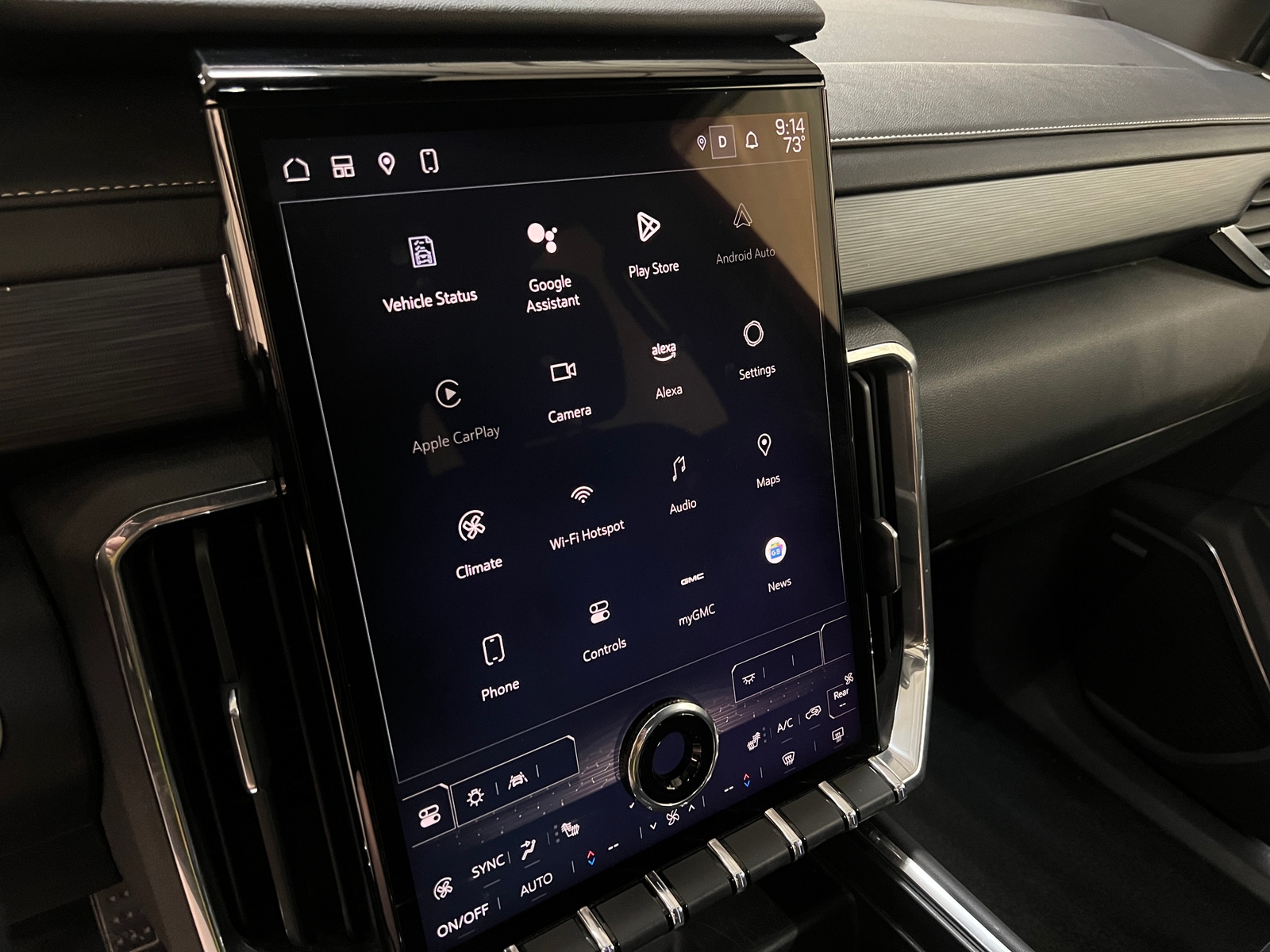 Thumbnail: 2024 GMC Acadia - 3