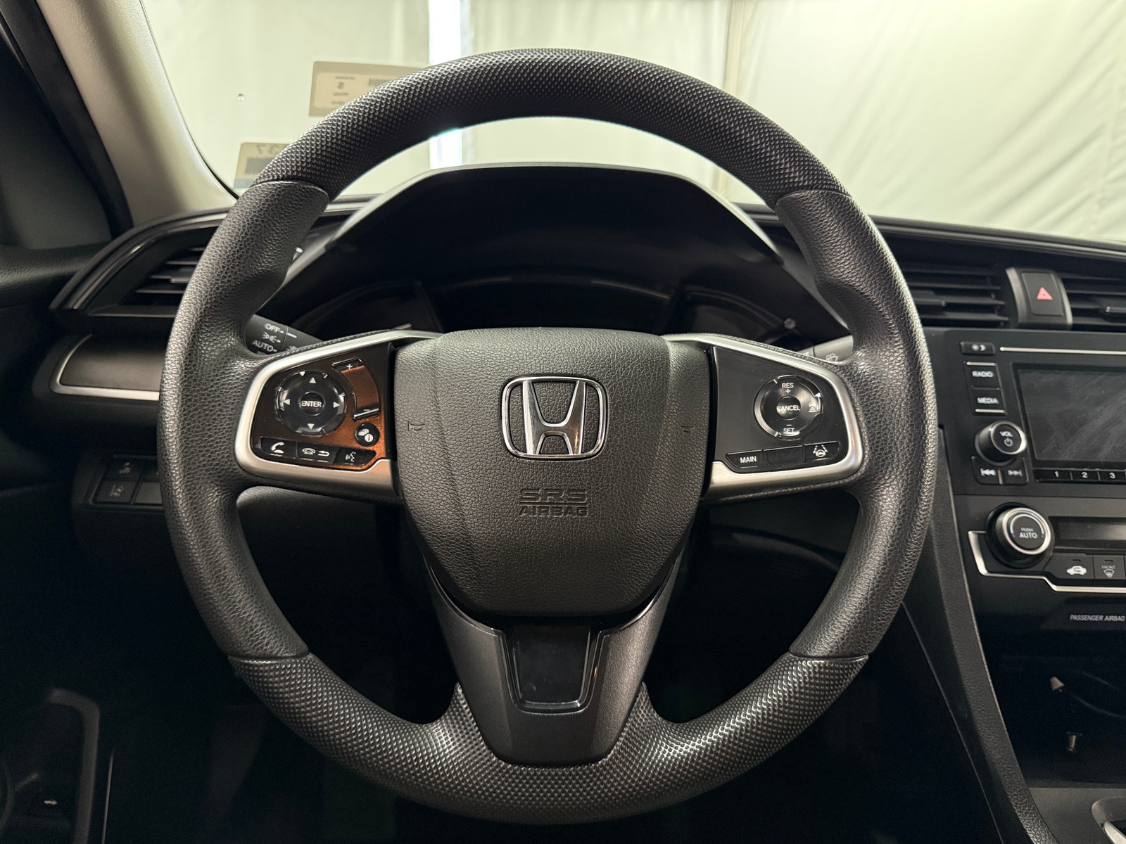 Thumbnail: 2019 Honda Civic - 5