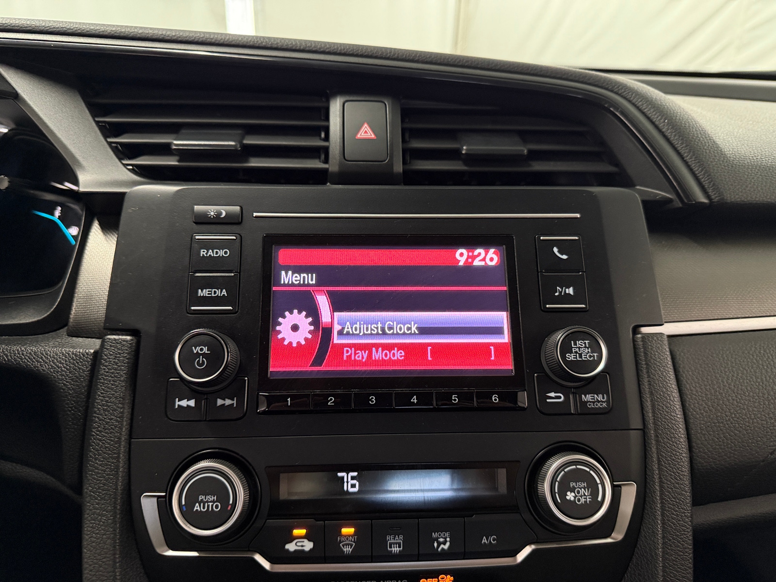 Thumbnail: 2019 Honda Civic - 4