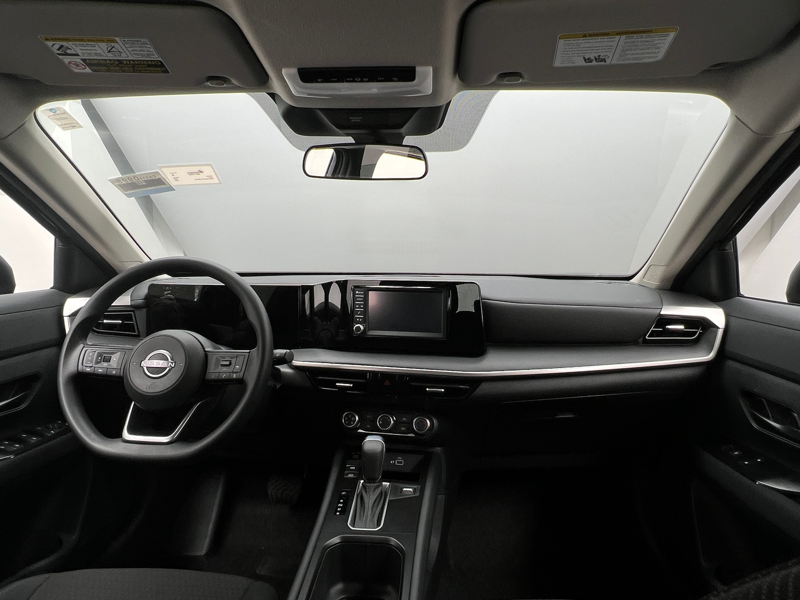 Thumbnail: 2025 Nissan Kicks - 3
