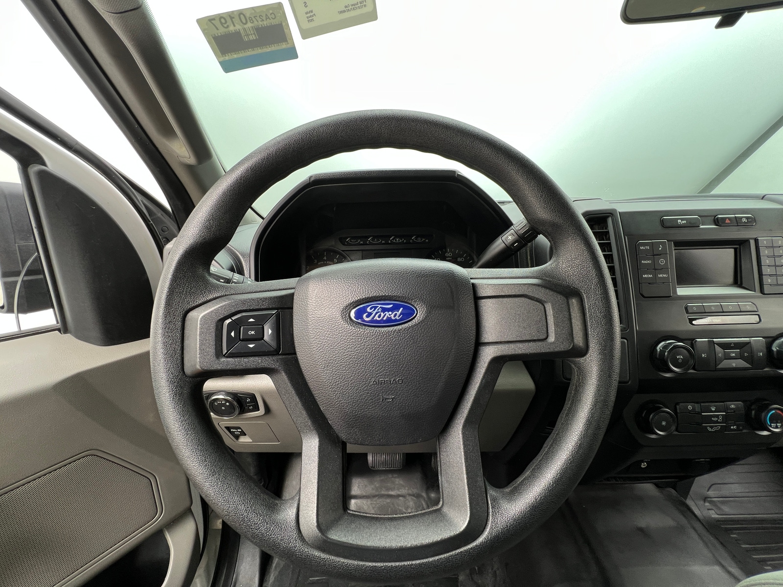 Thumbnail: 2020 Ford Econoline - 5