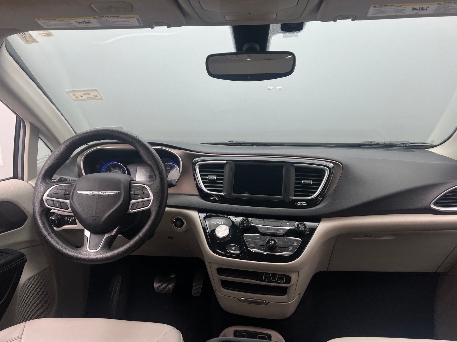 Thumbnail: 2021 Chrysler Voyager - 2