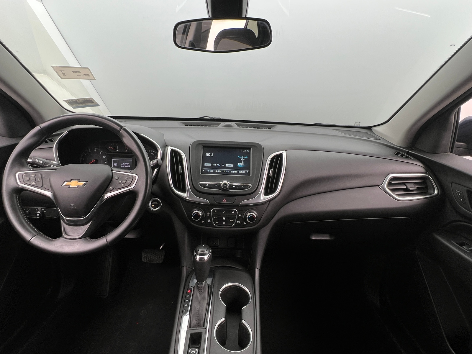 Thumbnail: 2018 Chevrolet Equinox - 3