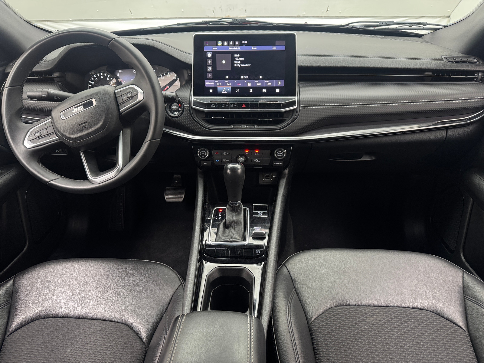 Thumbnail: 2022 Jeep Compass - 3
