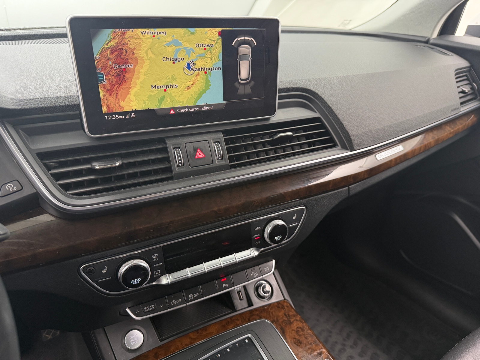 Thumbnail: 2020 Audi Q5 - 3