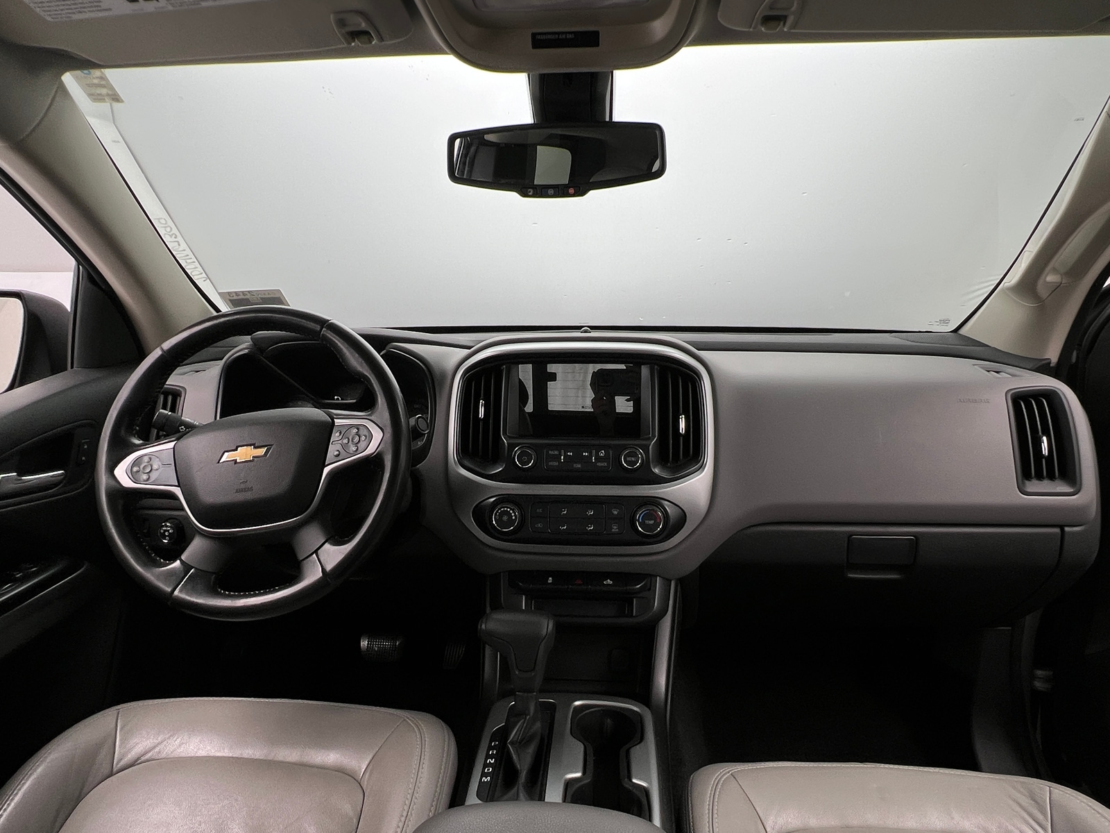 Thumbnail: 2016 Chevrolet Colorado - 3