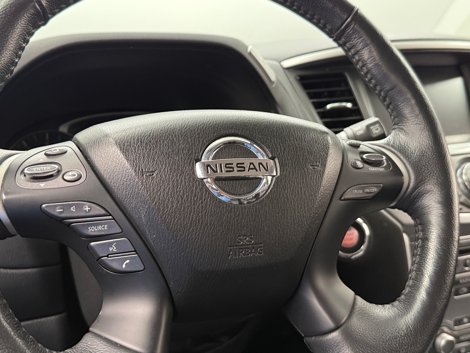 Thumbnail: 2019 Nissan Pathfinder - 4