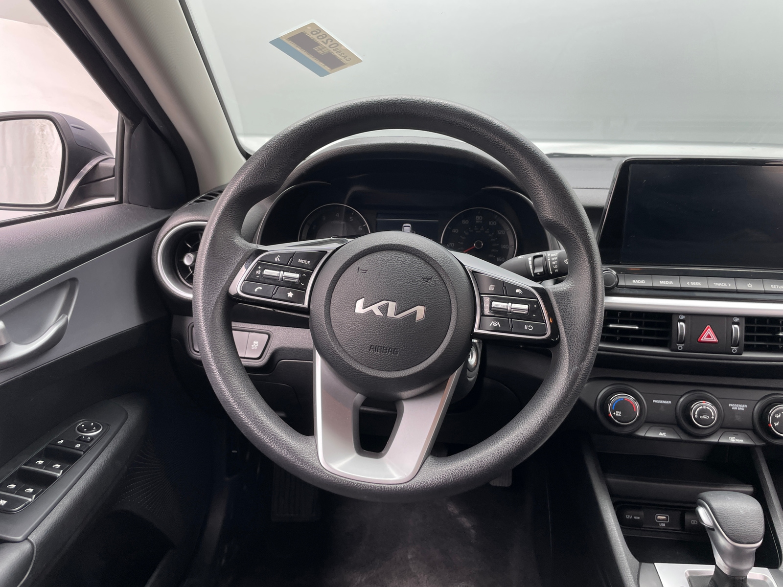Thumbnail: 2024 Kia Forte - 5