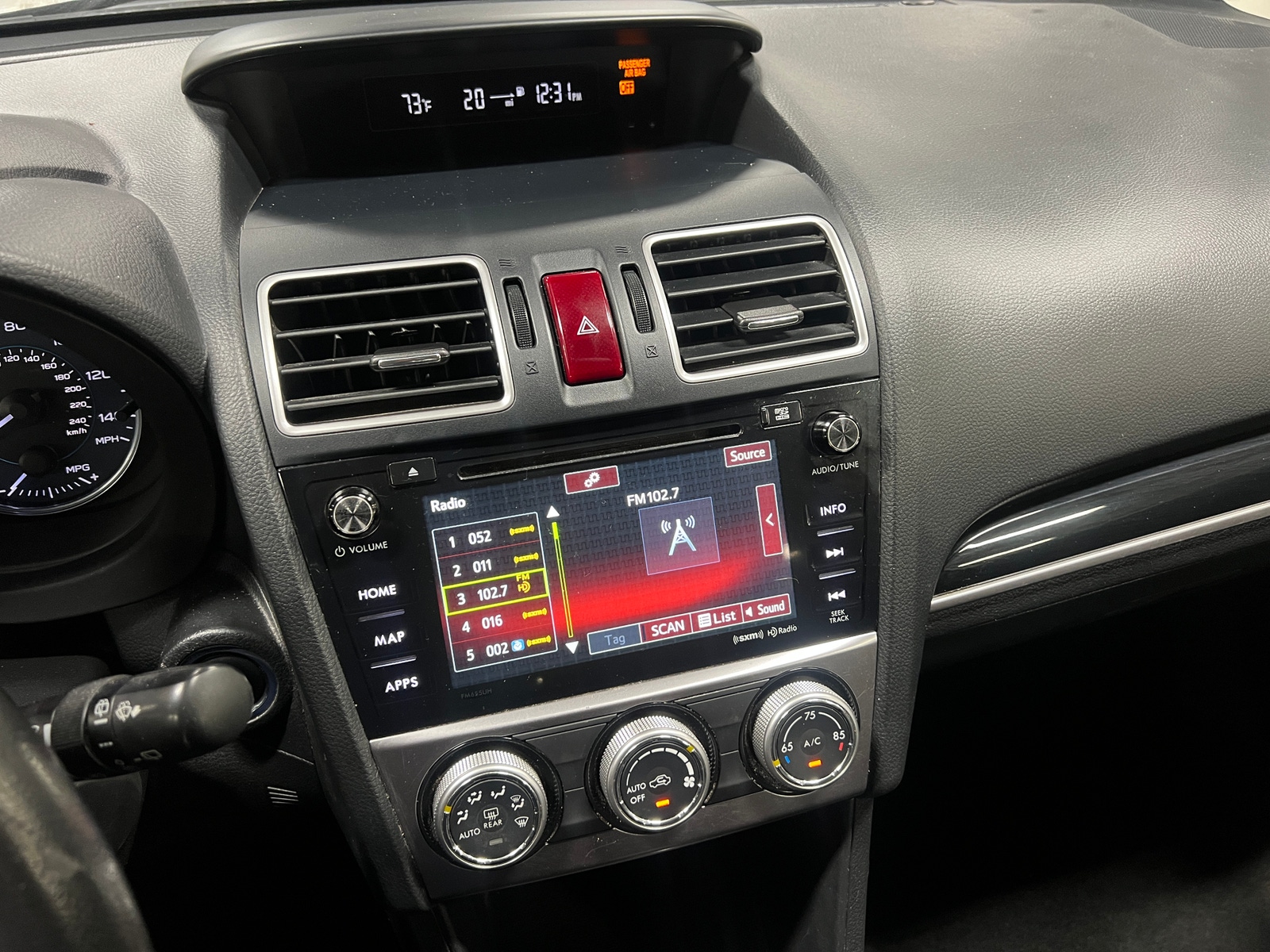 Thumbnail: 2016 Subaru Crosstrek - 3