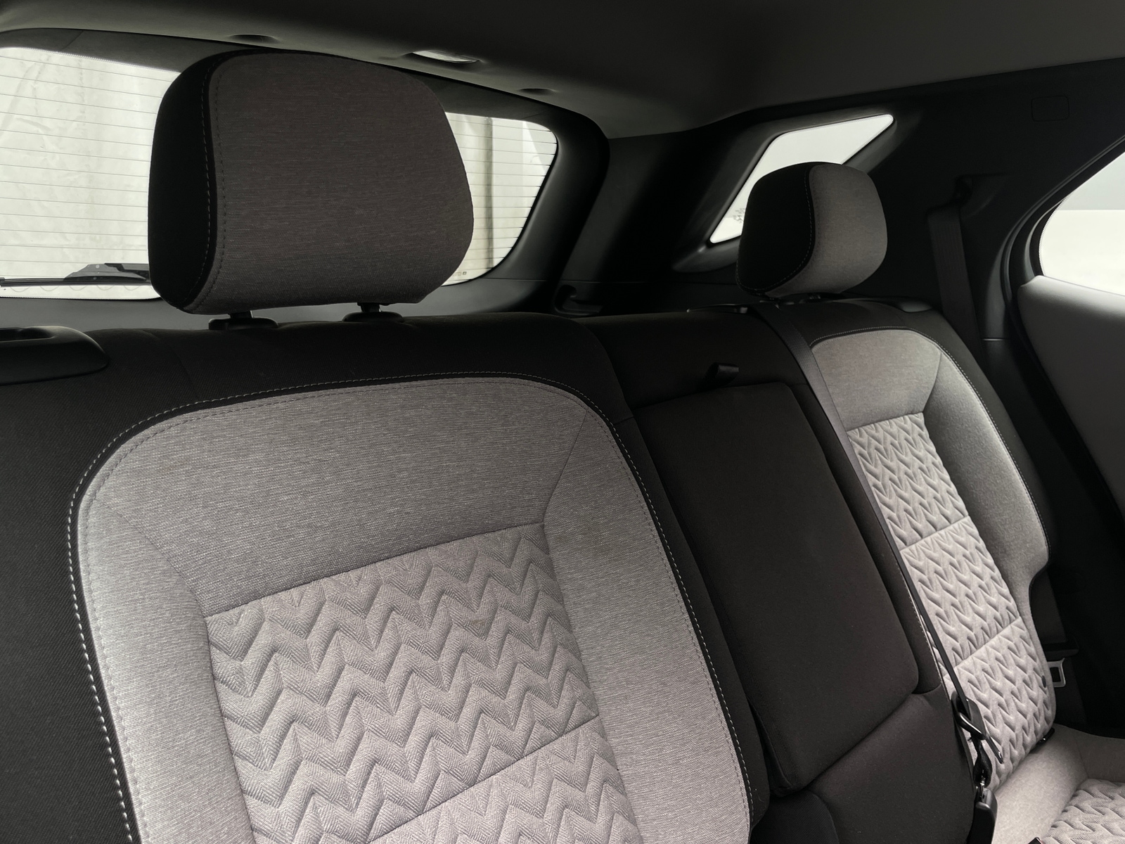 Thumbnail: 2022 Chevrolet Equinox - 6