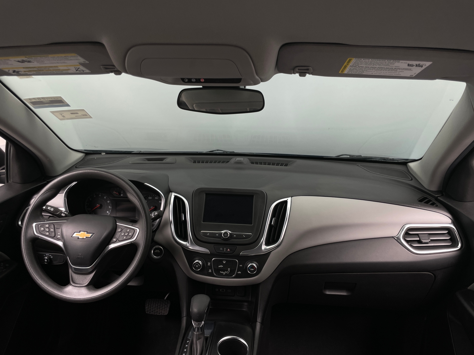Thumbnail: 2022 Chevrolet Equinox - 3