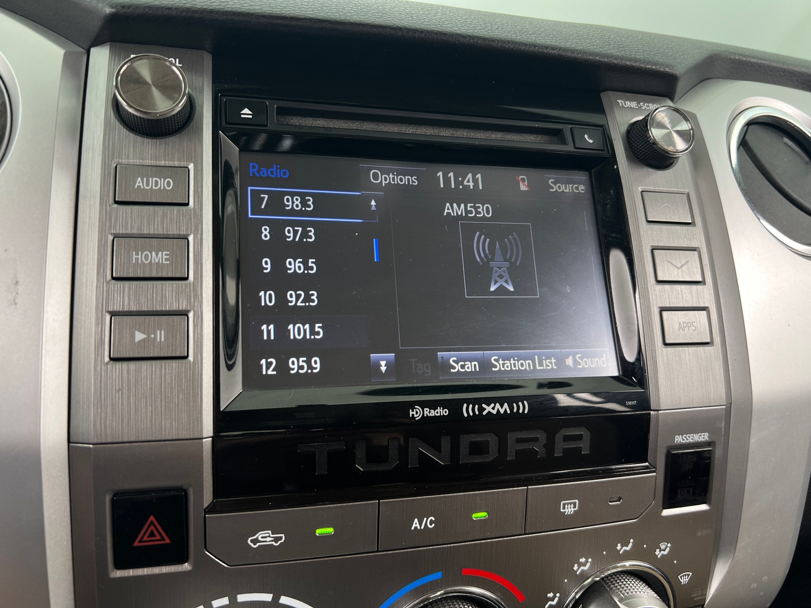 Thumbnail: 2016 Toyota Tundra - 4