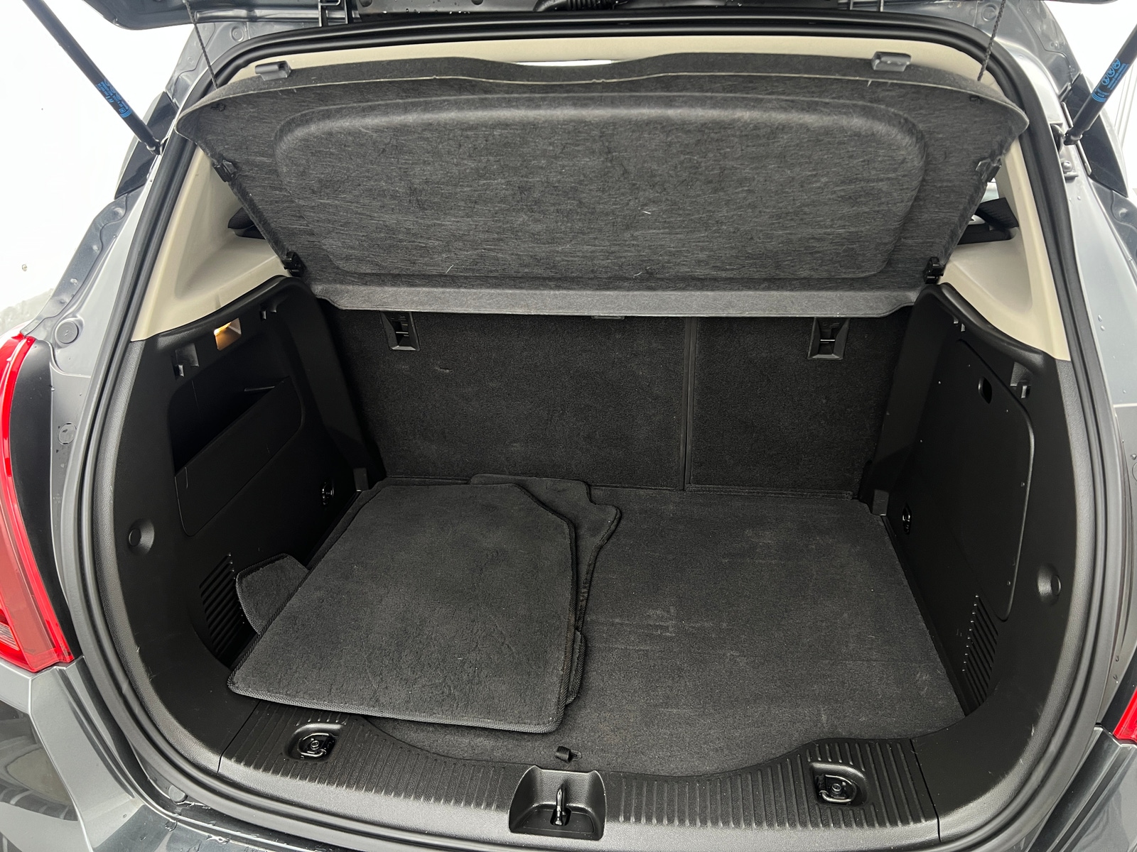 Thumbnail: 2018 Buick Encore - 7
