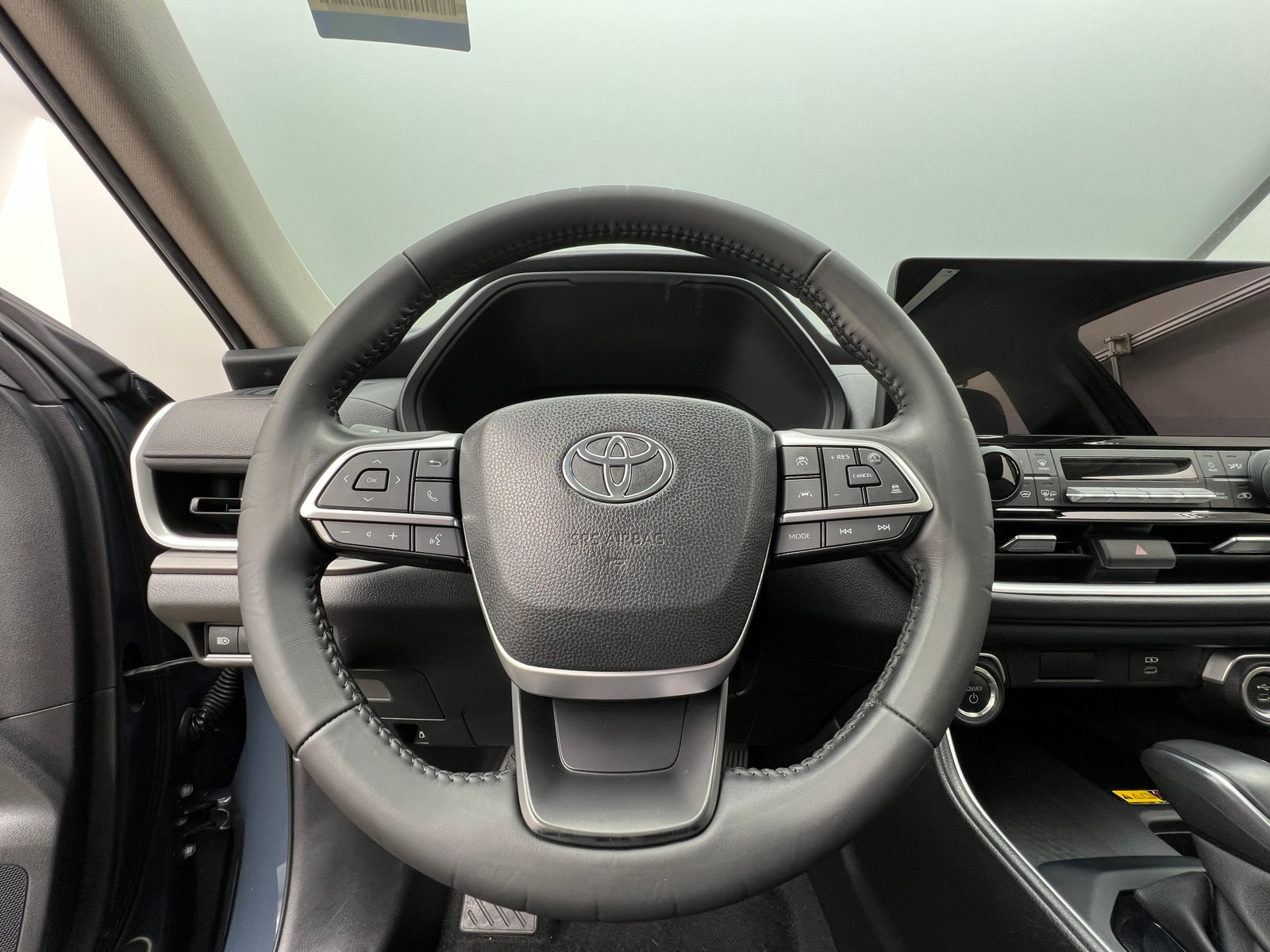 Thumbnail: 2024 Toyota Grand Highlander - 5