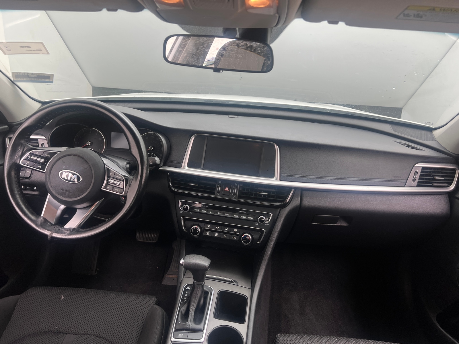 Thumbnail: 2020 Kia Optima - 3