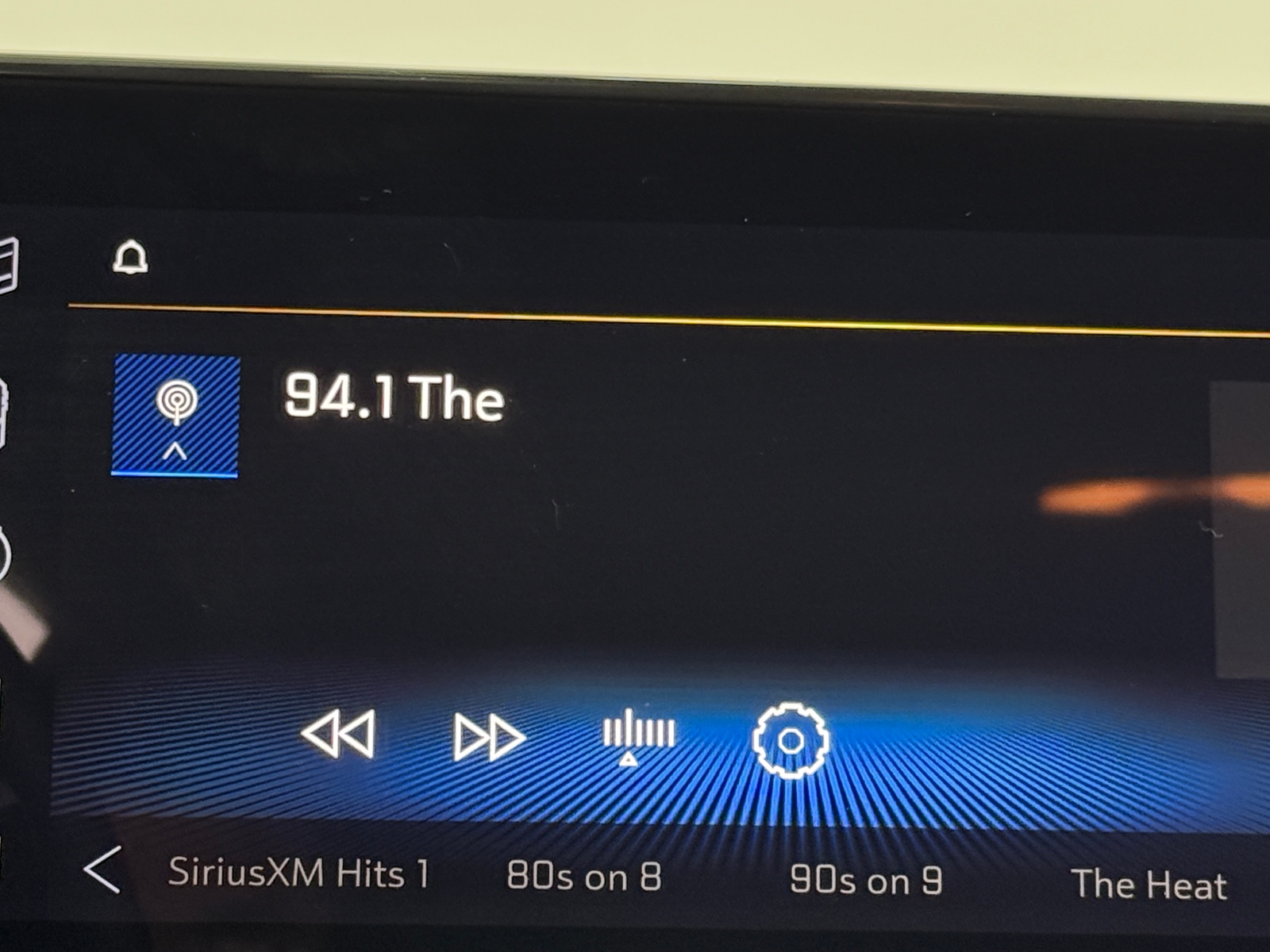 Thumbnail: 2024 Chevrolet Trax - 3