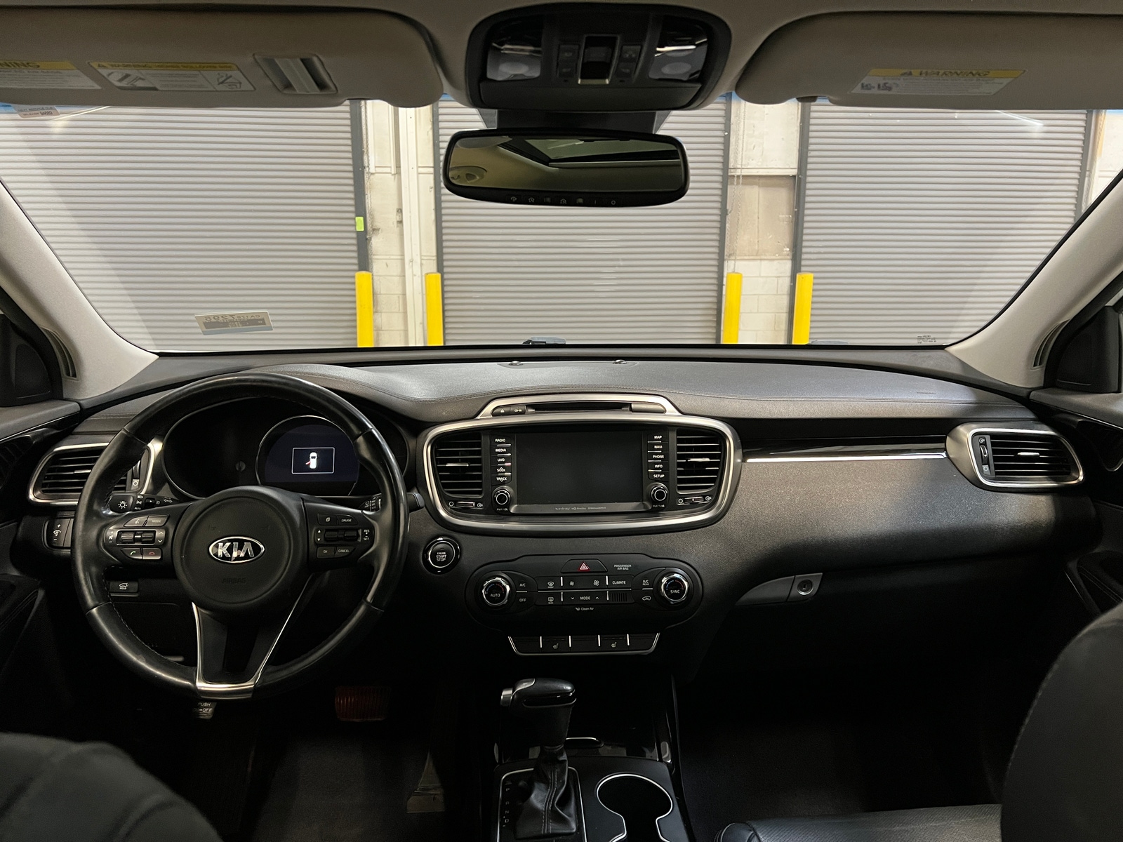 Thumbnail: 2018 Kia Sorento - 2