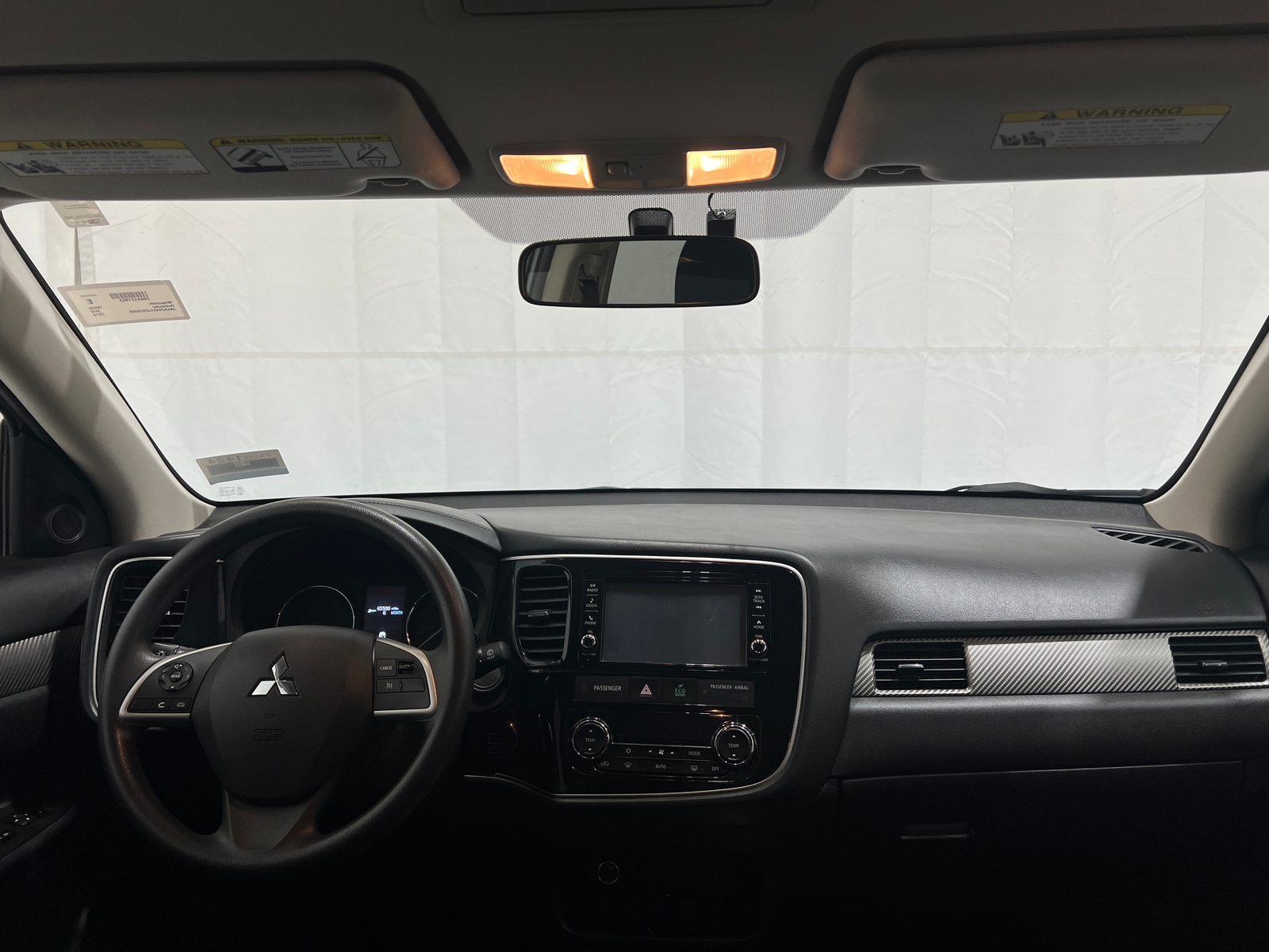 Thumbnail: 2018 Mitsubishi Outlander - 3