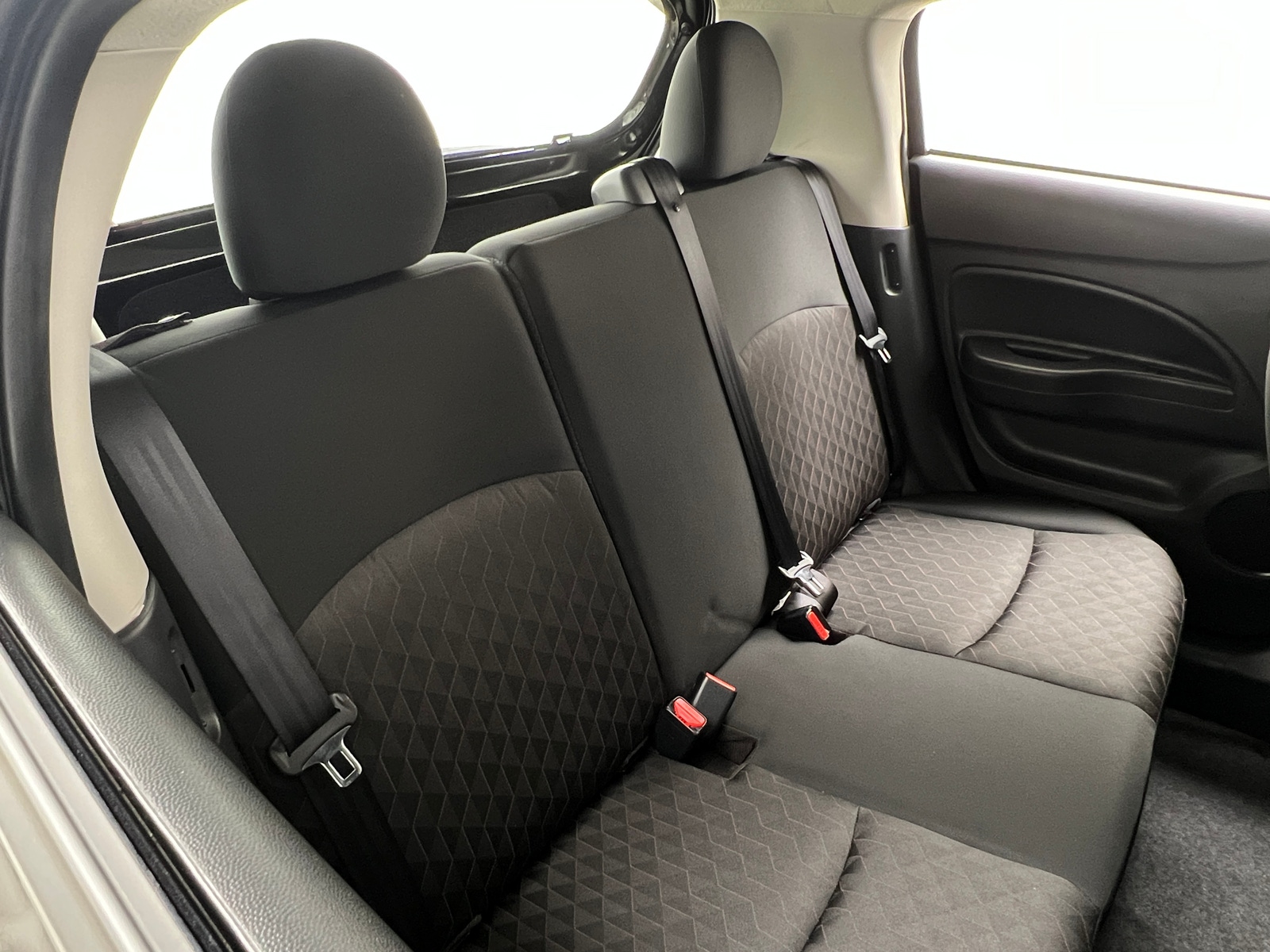 Thumbnail: 2024 Mitsubishi Mirage - 6