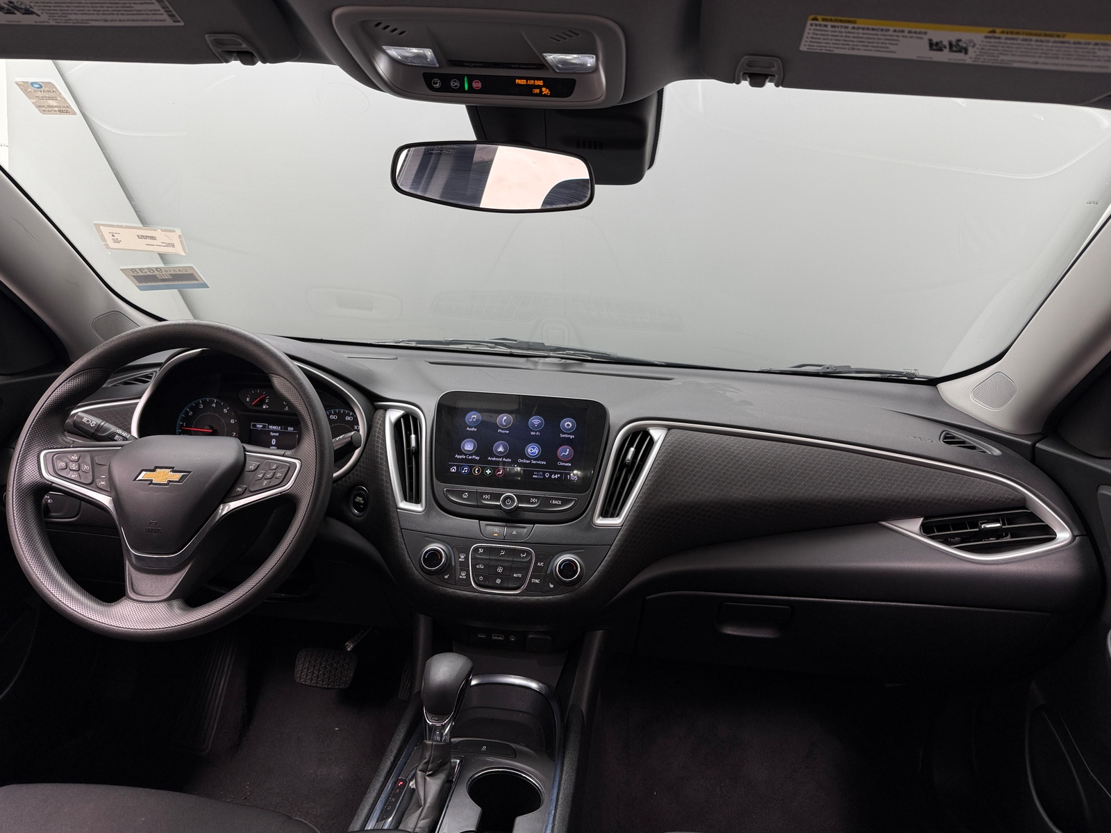 Thumbnail: 2023 Chevrolet Malibu - 3