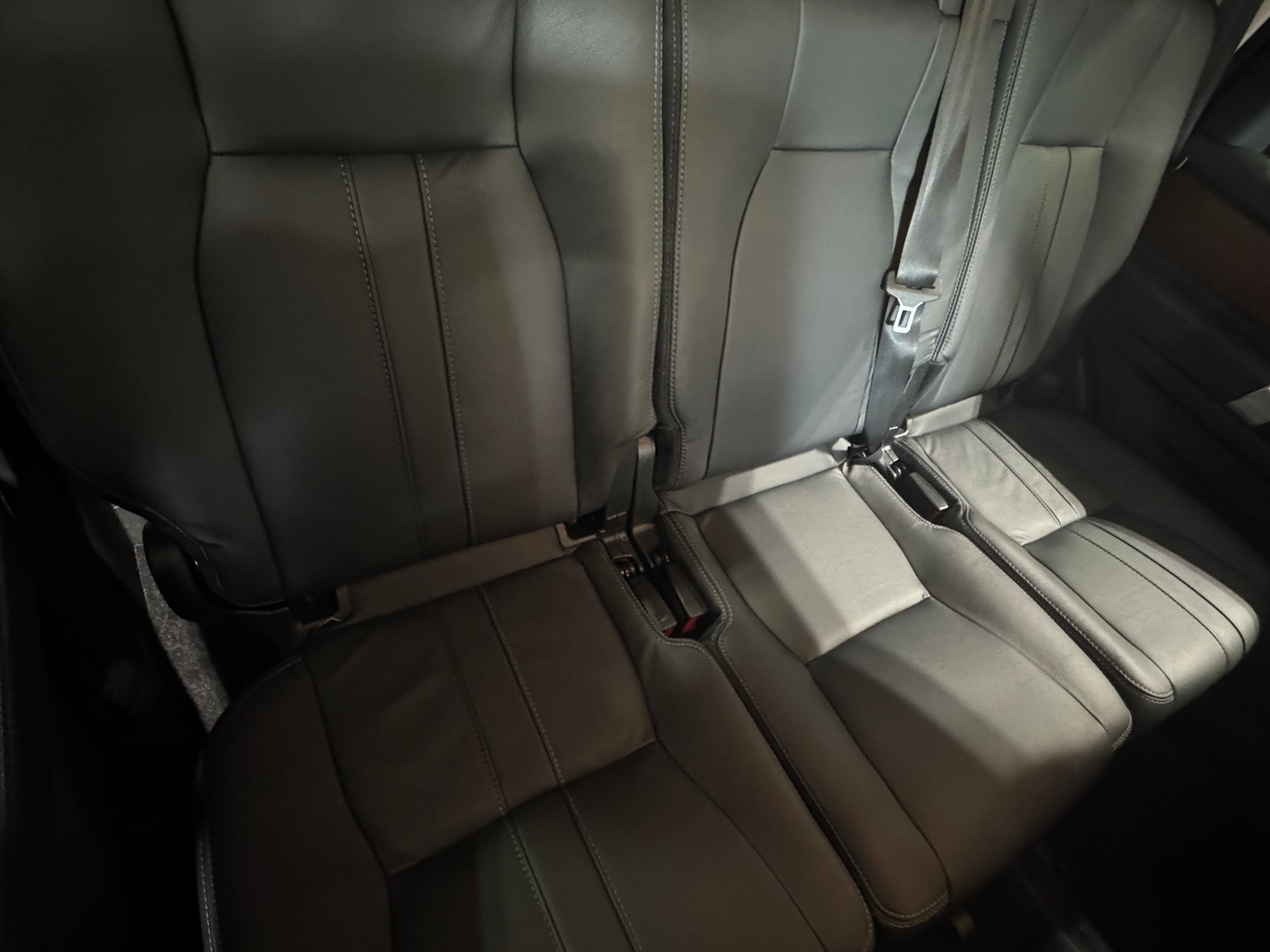 Thumbnail: 2016 Land Rover LR4 - 5