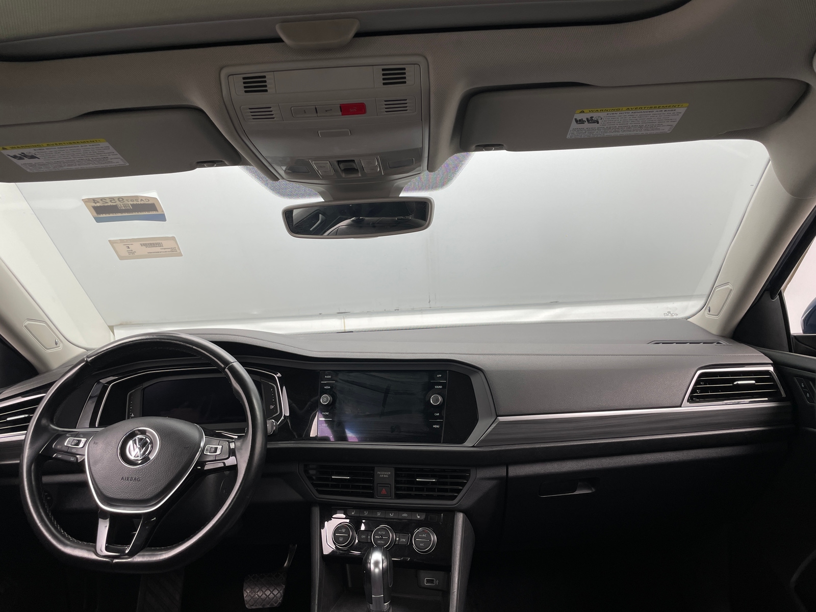 Thumbnail: 2019 Volkswagen Jetta - 2