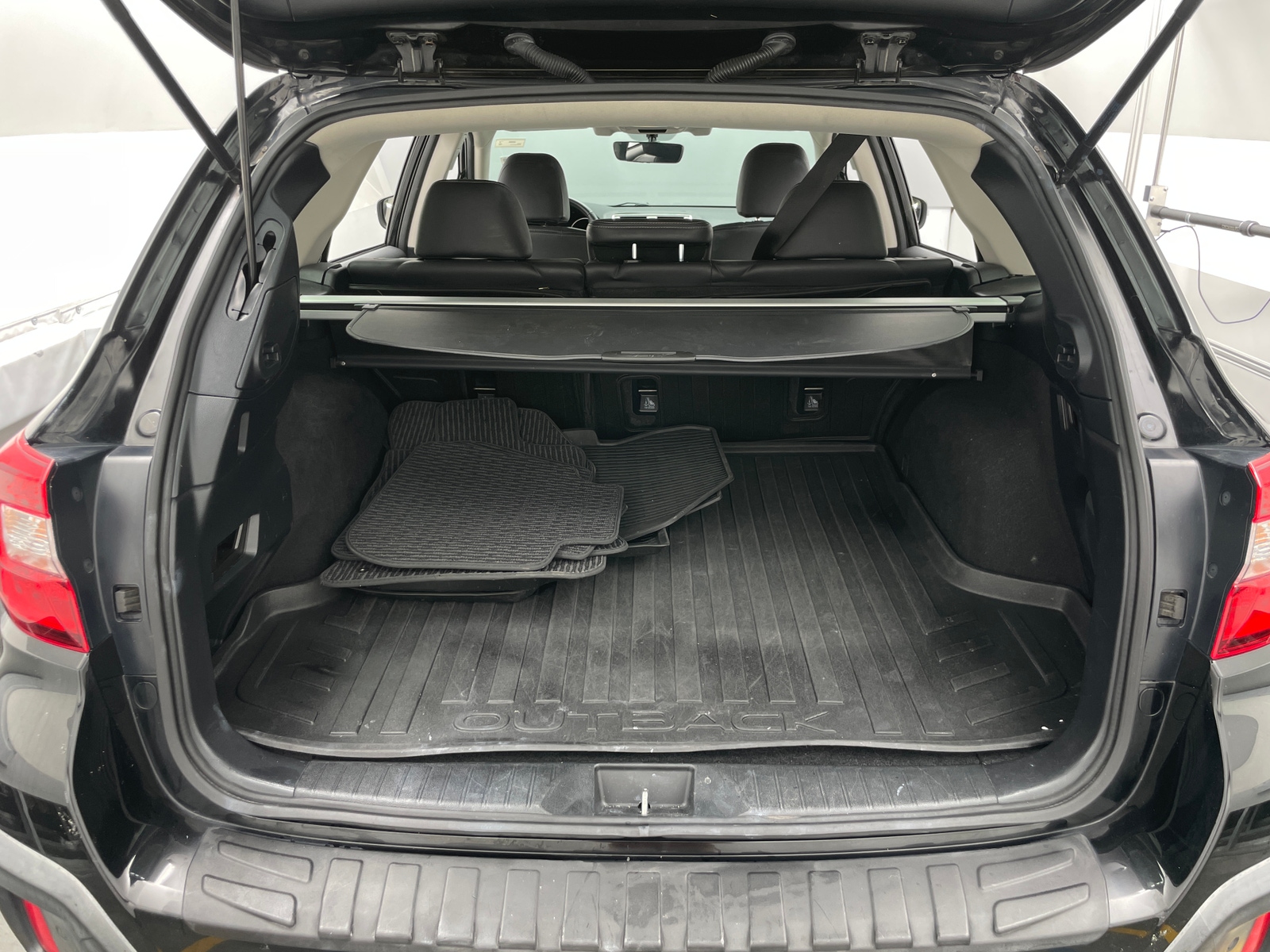 Thumbnail: 2018 Subaru Outback - 6