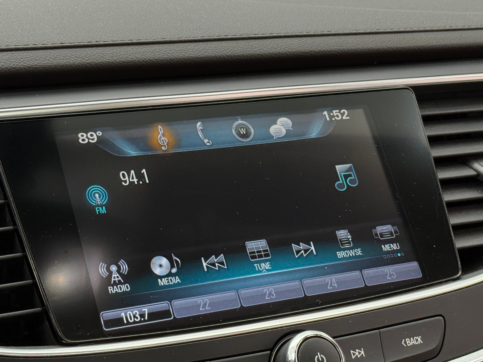 Thumbnail: 2017 Buick LaCrosse - 3